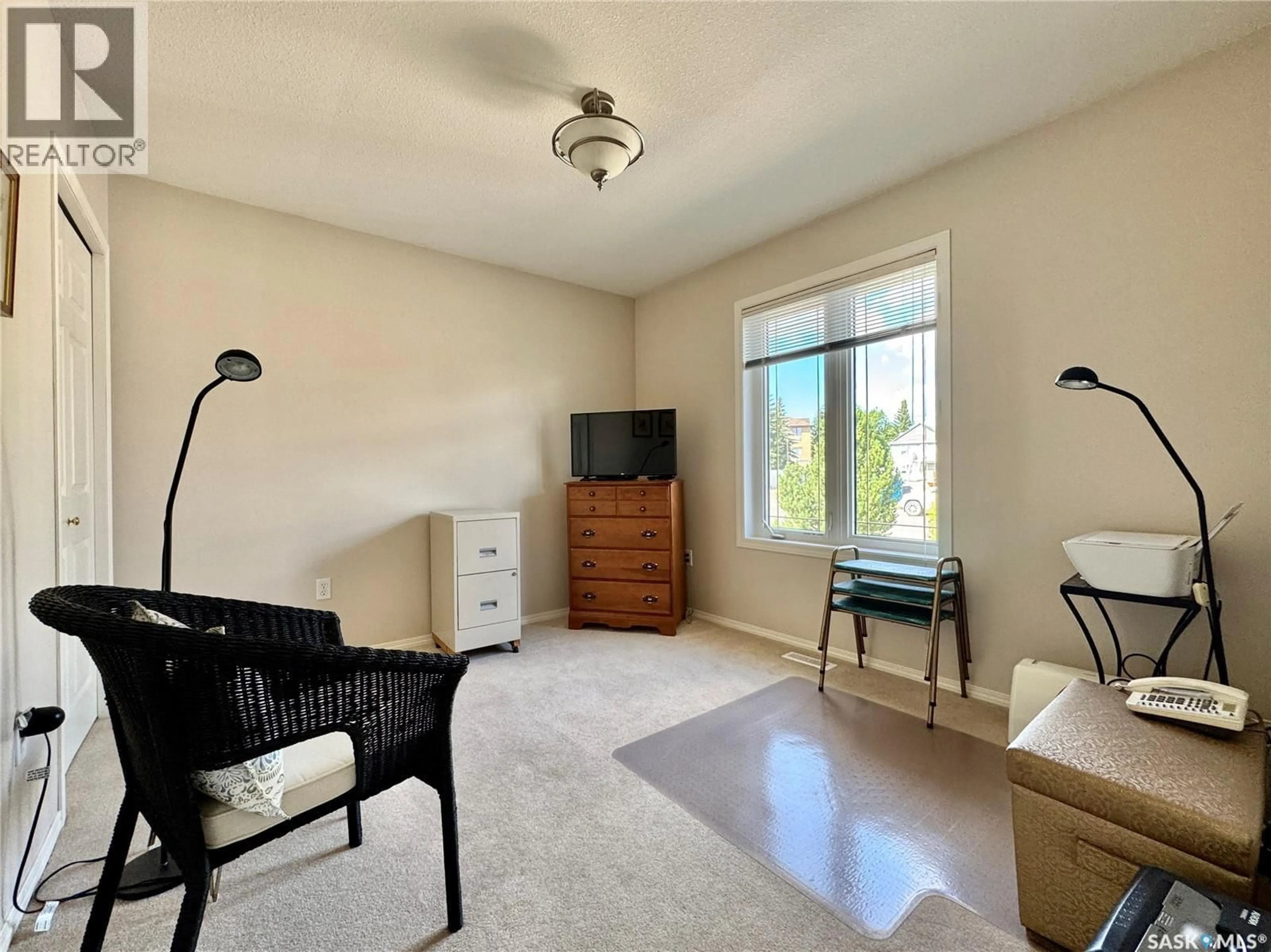 A pic of a room for 105 RUSSELL DRIVE, Yorkton Saskatchewan S3N4E8