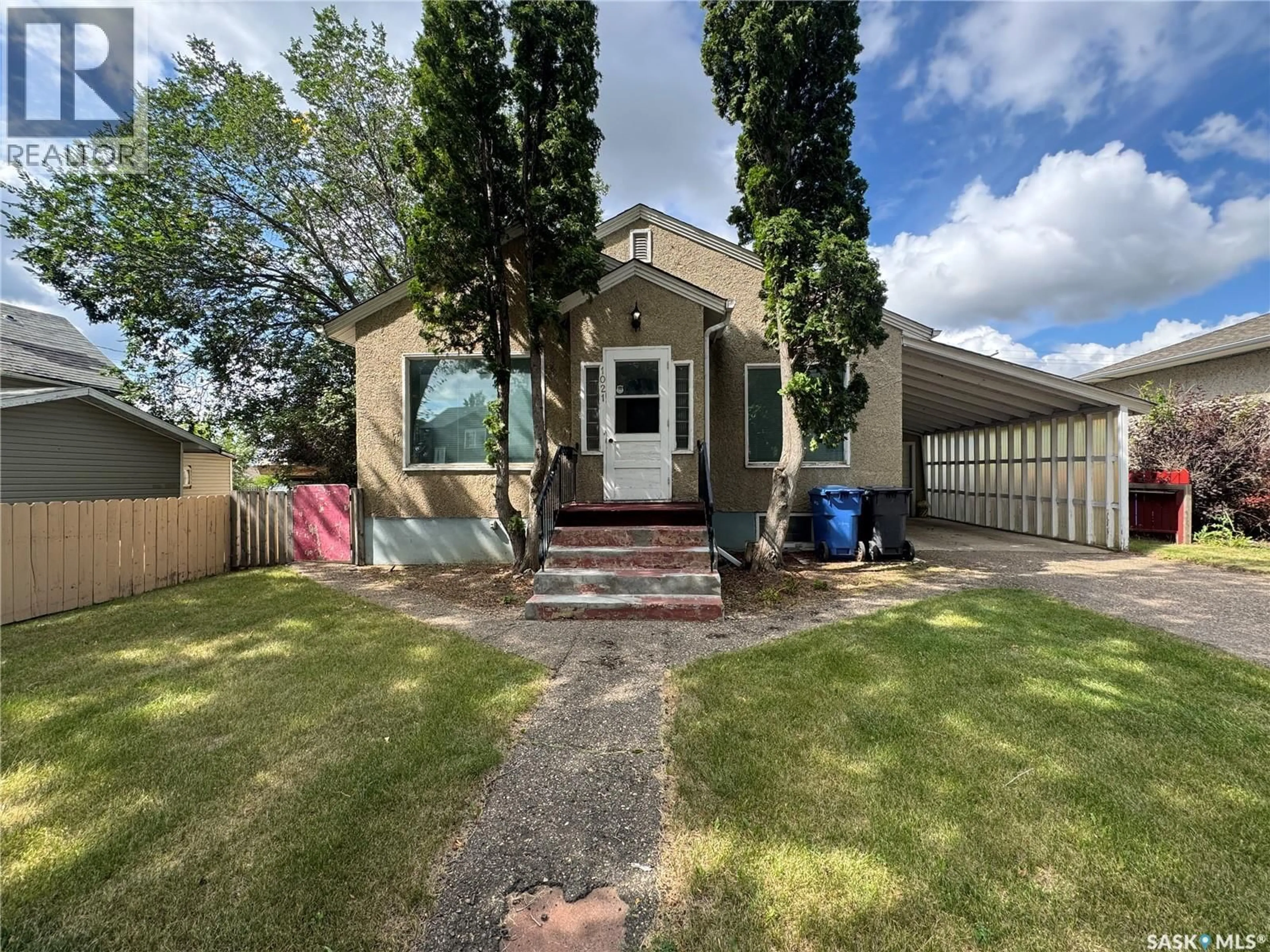 A pic from outside/outdoor area/front of a property/back of a property/a pic from drone, street for 1021 105TH STREET, North Battleford Saskatchewan S9A1S4