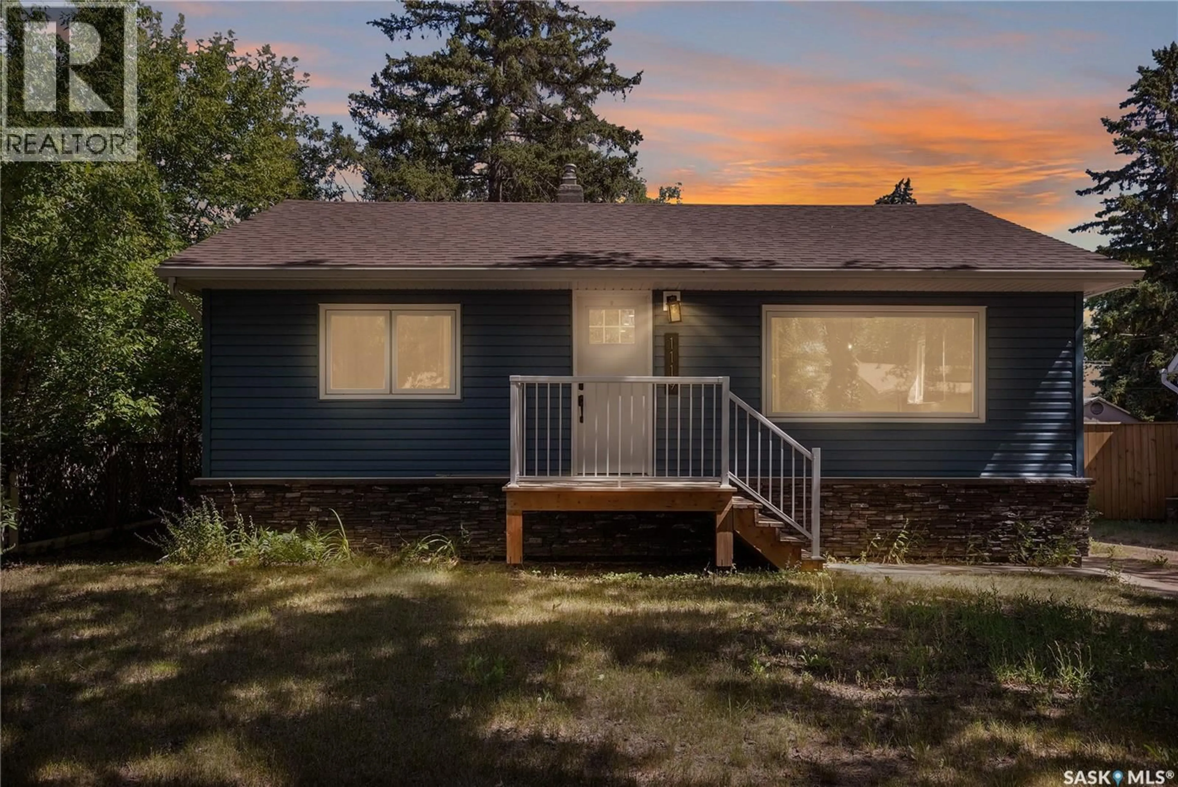 Home with vinyl exterior material, street for 1119 ELGIN AVENUE, Moose Jaw Saskatchewan S6H4G9