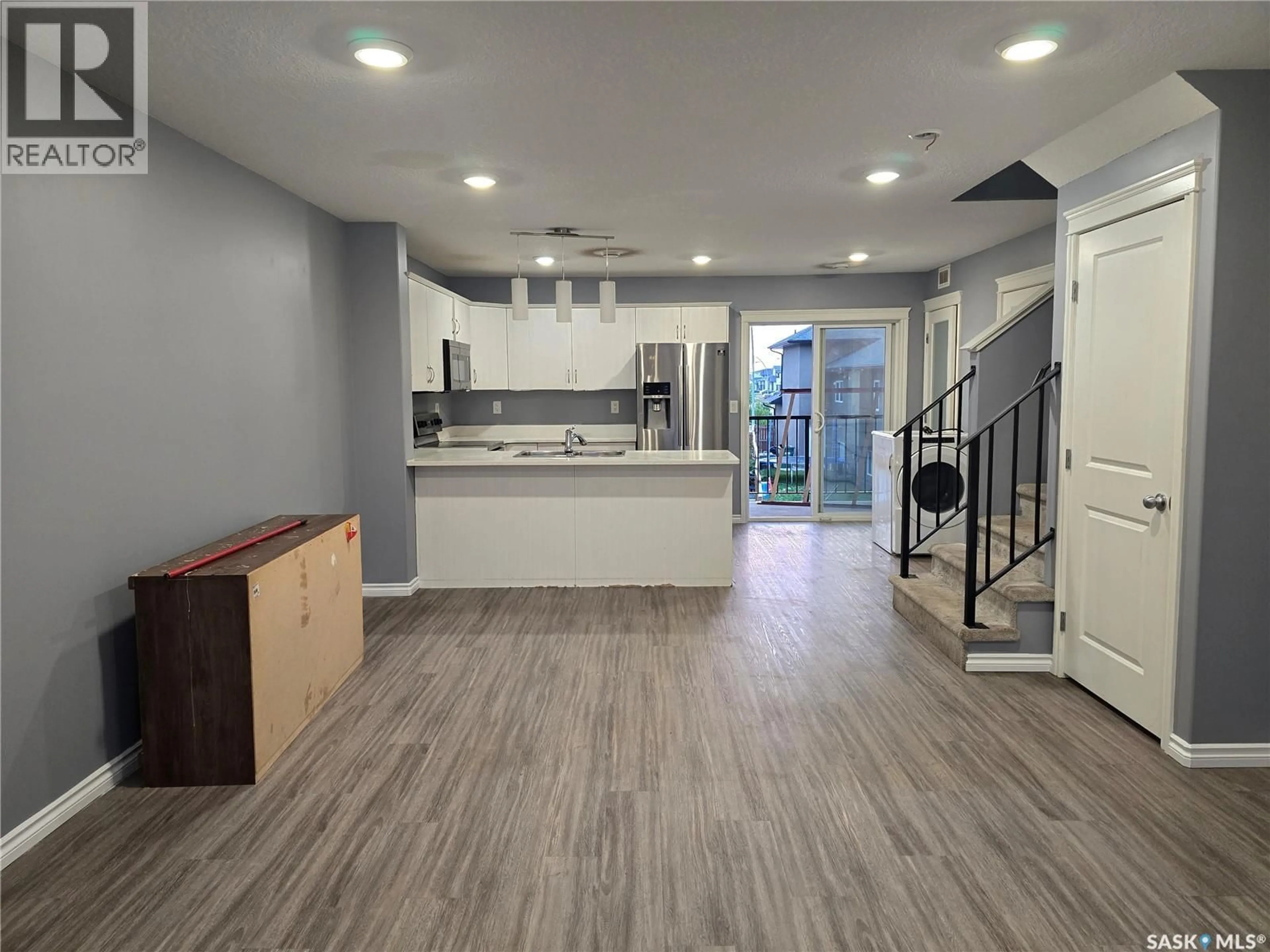 Open concept kitchen, unknown for 110 - 510 AKHTAR BEND, Saskatoon Saskatchewan S7W0Y9