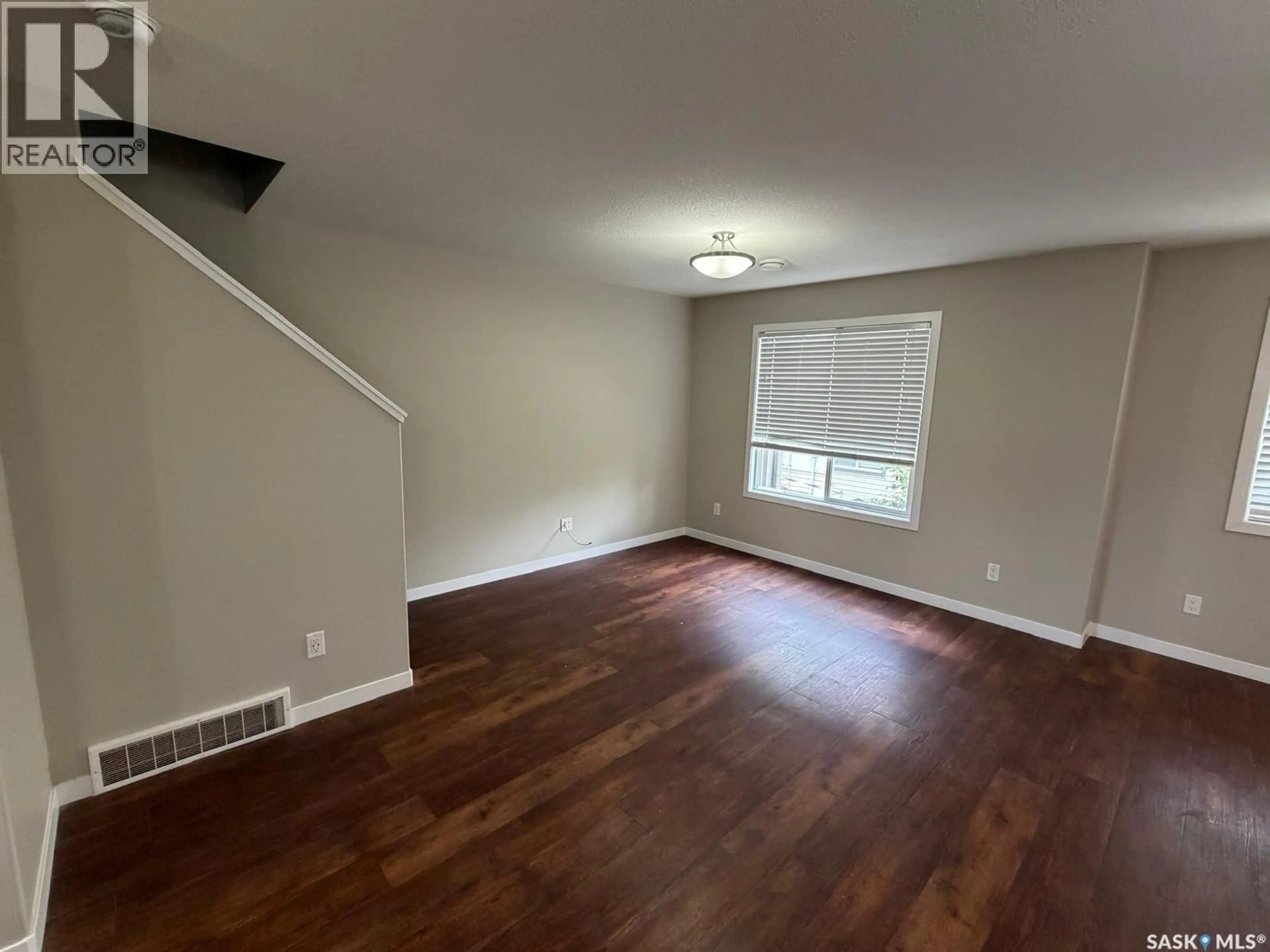 A pic of a room for 604 - 3440 AVONHURST DRIVE, Regina Saskatchewan S4R2E1