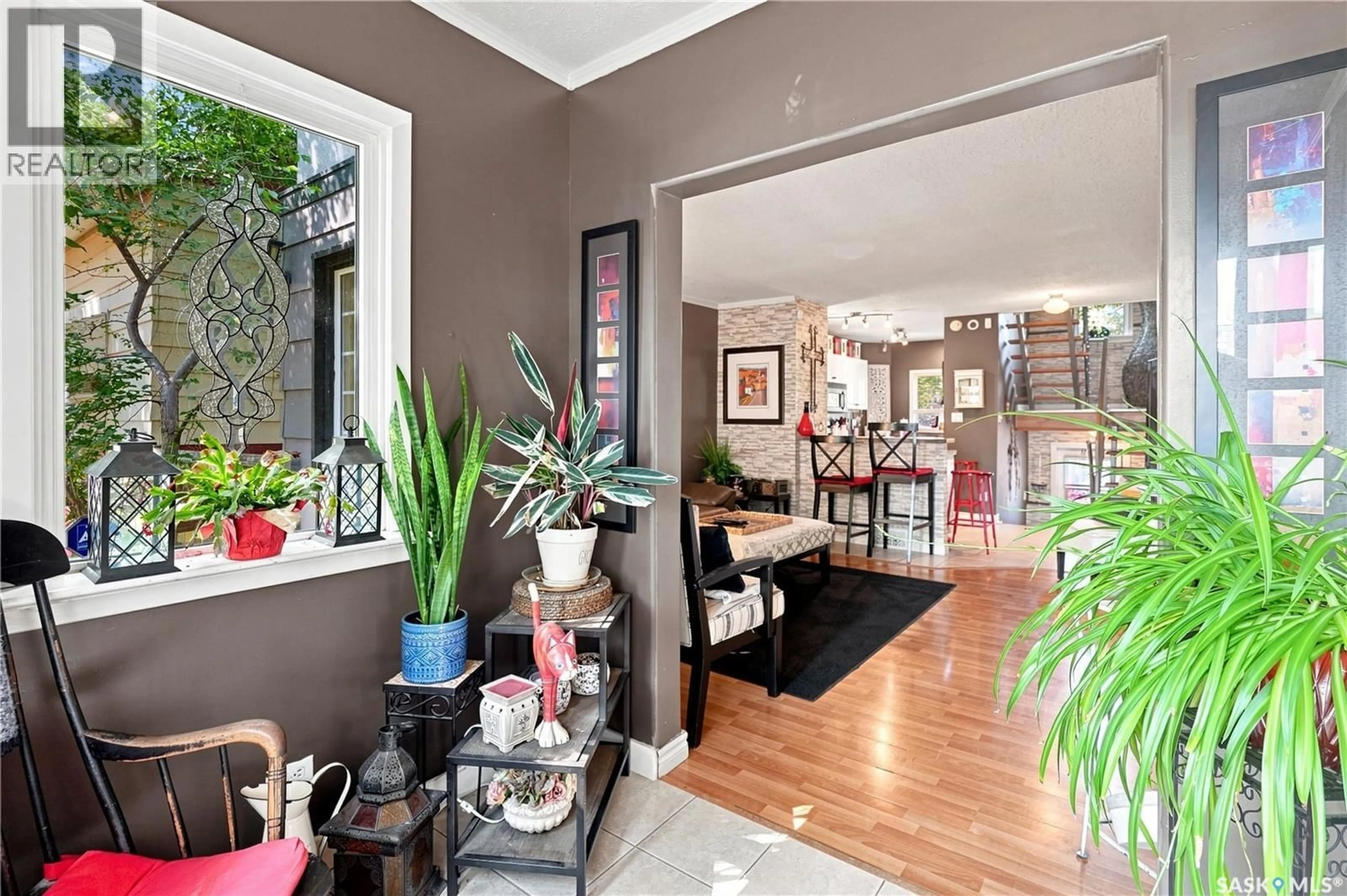 Indoor entryway for 4828 8TH AVENUE, Regina Saskatchewan S4T0V9