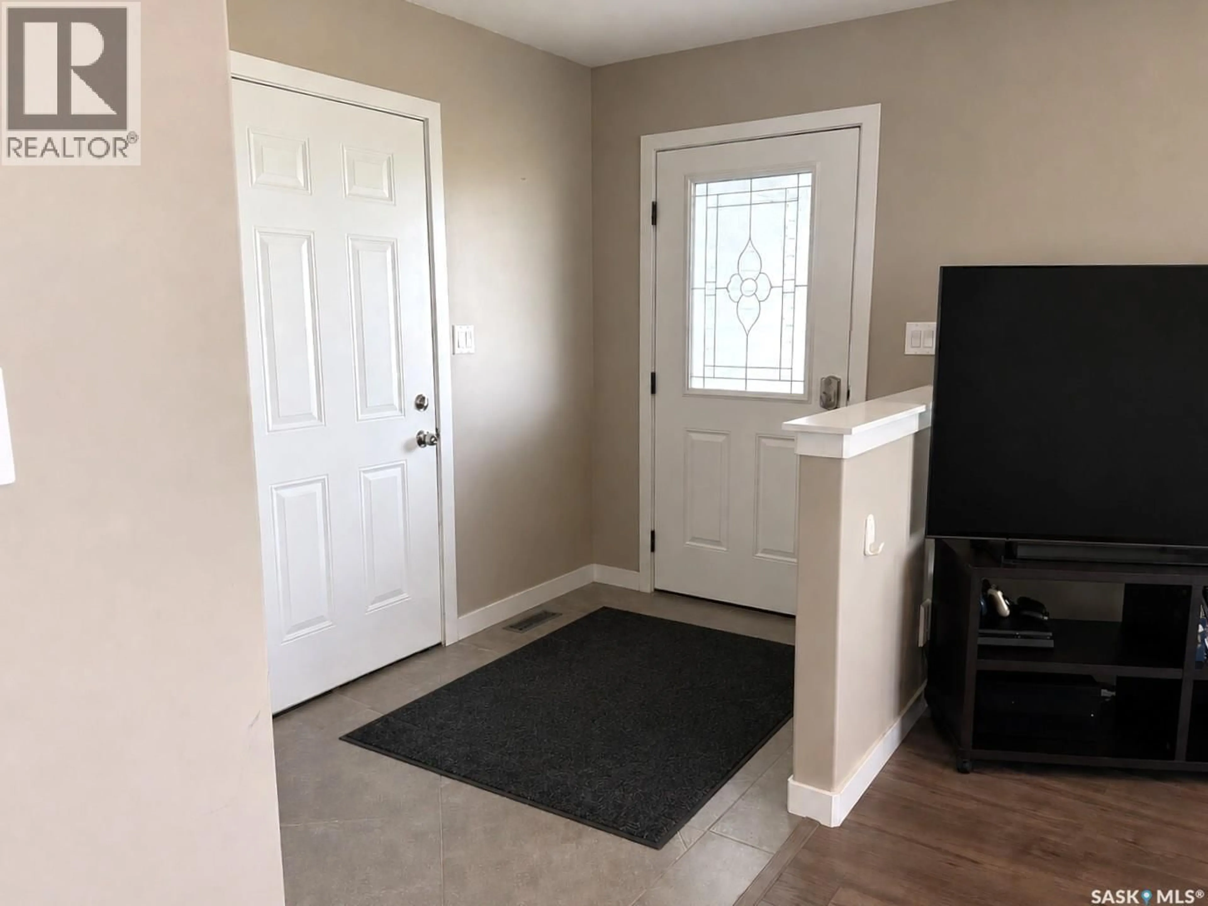 Indoor entryway for 203 BROADWAY AVENUE, Broderick Saskatchewan S0H0L0