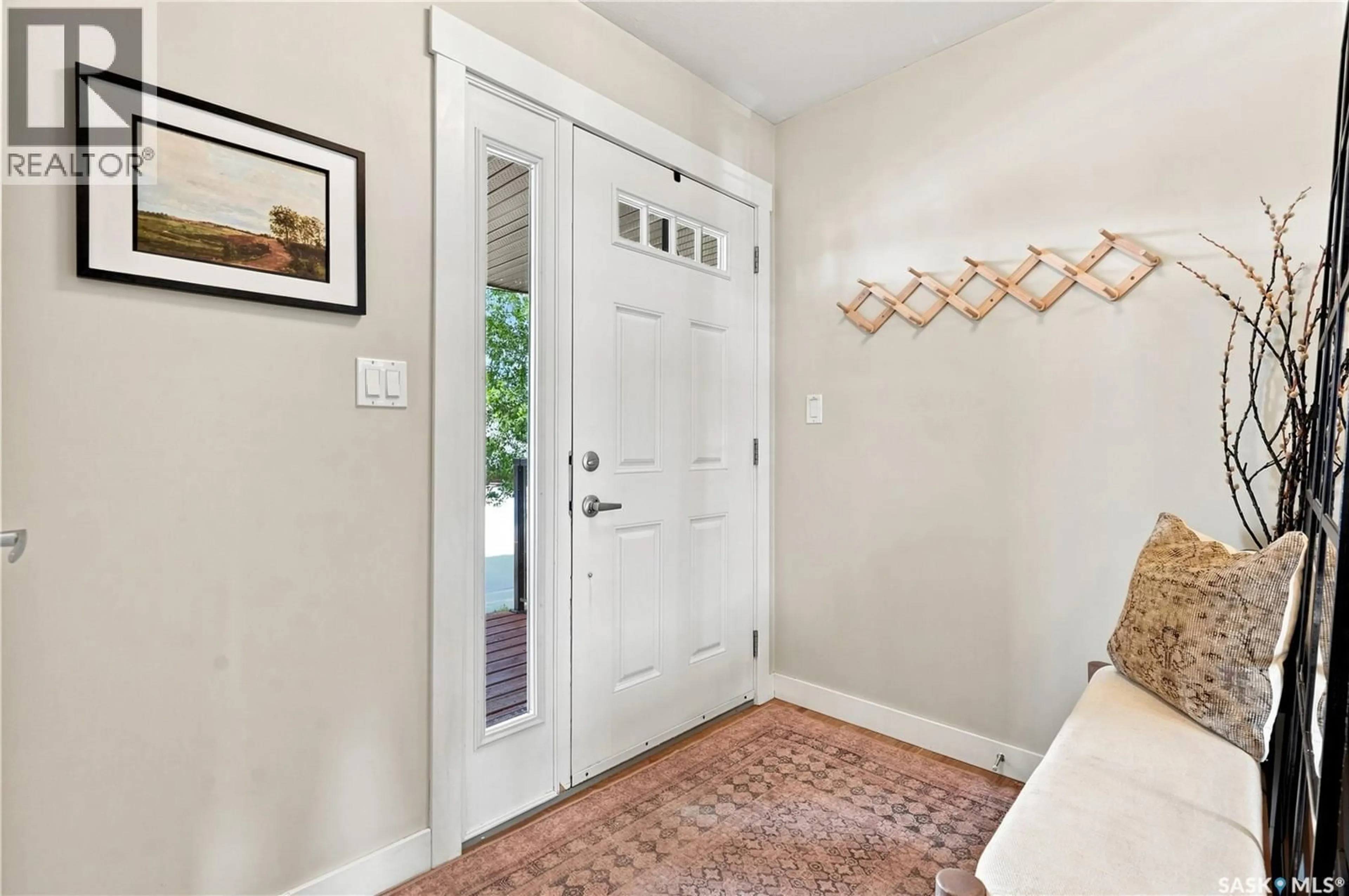 Indoor entryway for E - 4409 GREEN POPLAR LANE, Regina Saskatchewan S4V3H5