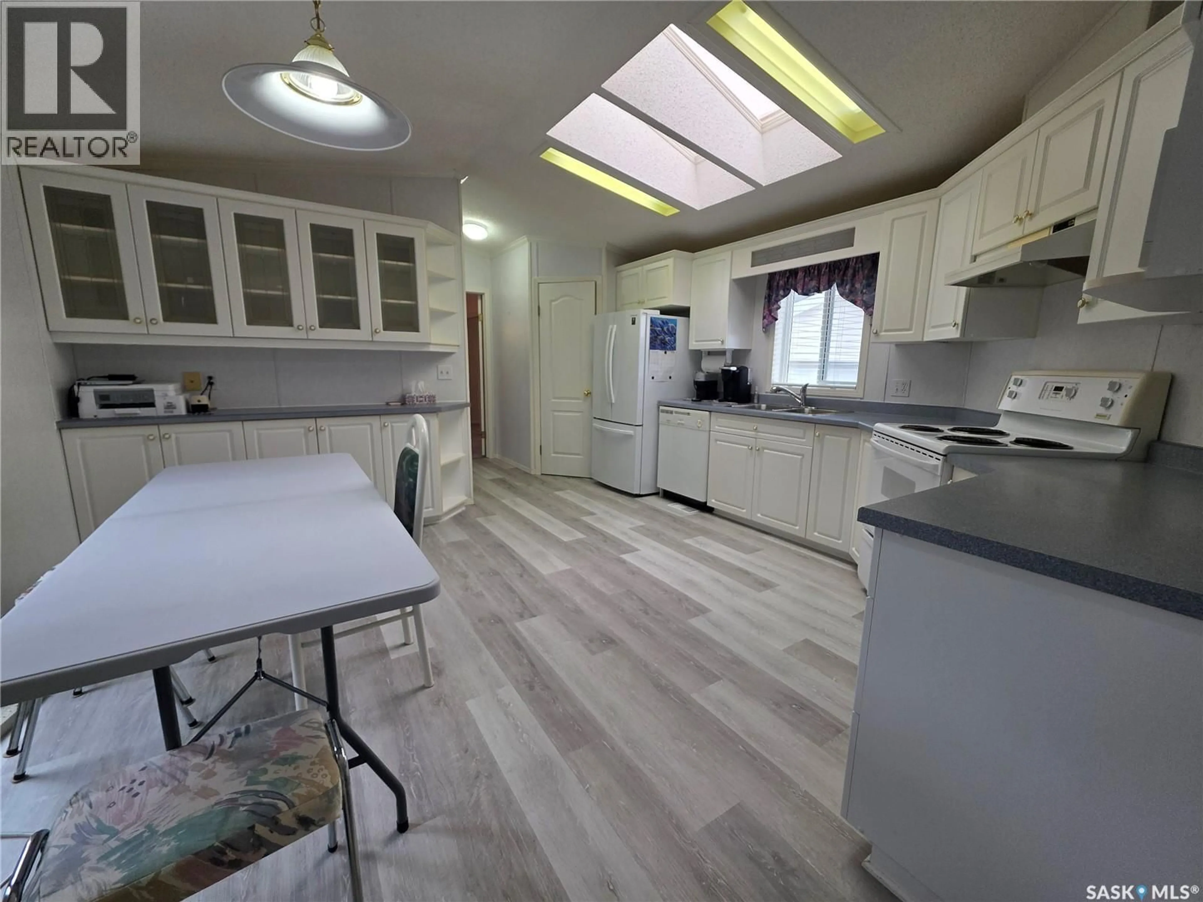 Unknown for 61 PRAIRIE SUN COURT, Swift Current Saskatchewan S9H3X6