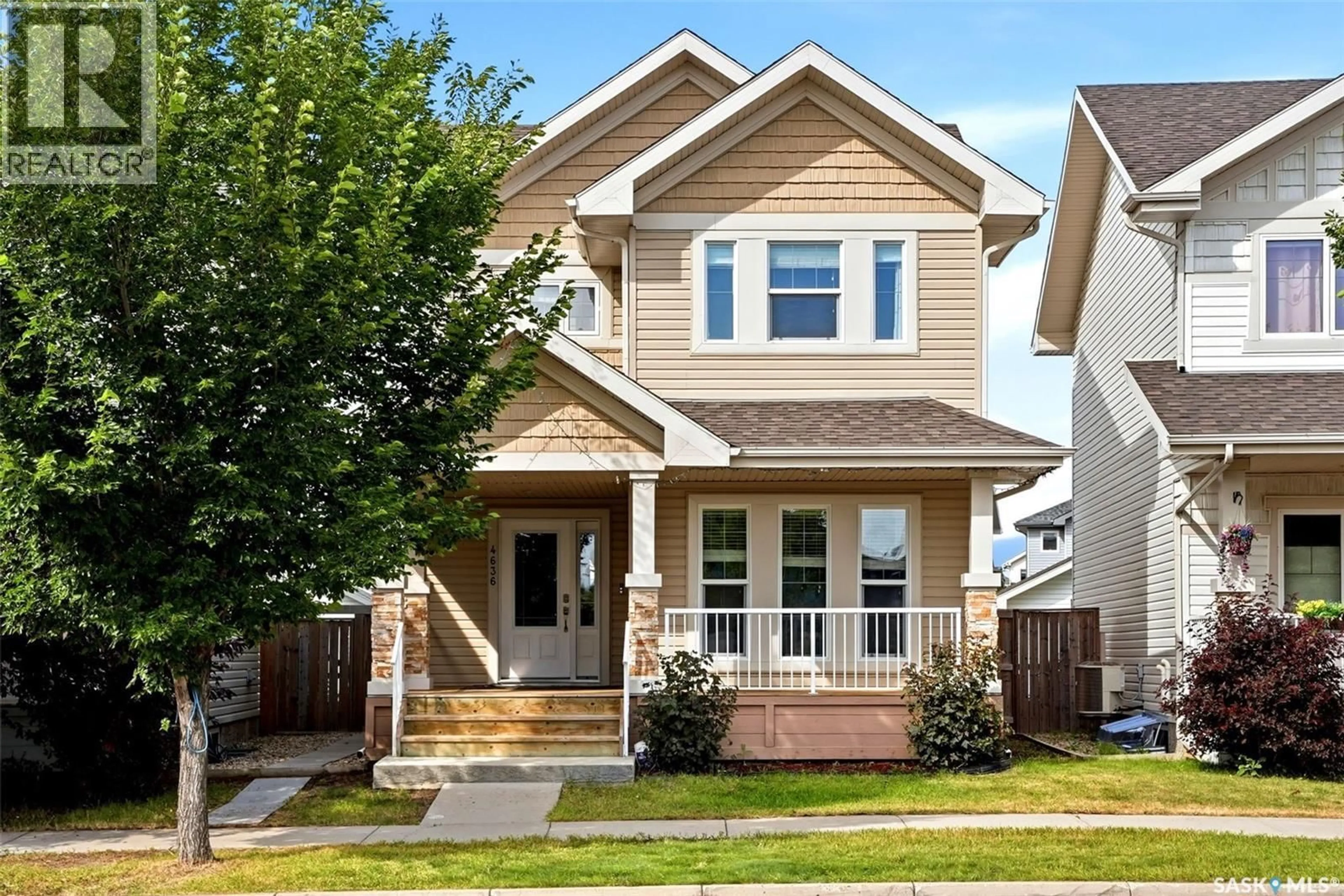 Home with vinyl exterior material, street for 4636 JAMES HILL ROAD, Regina Saskatchewan S4W0C7
