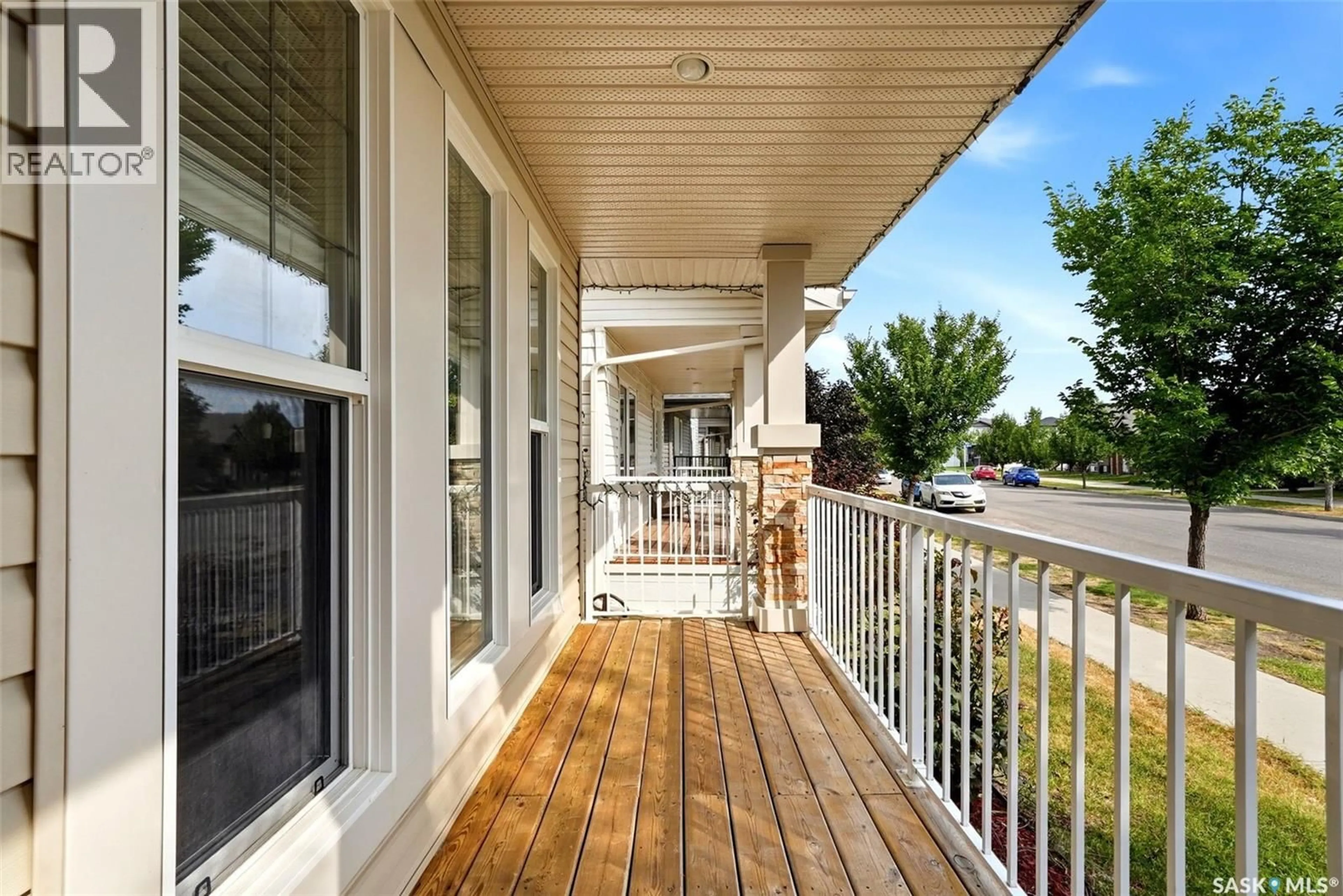 Patio, water/lake/river/ocean view for 4636 JAMES HILL ROAD, Regina Saskatchewan S4W0C7