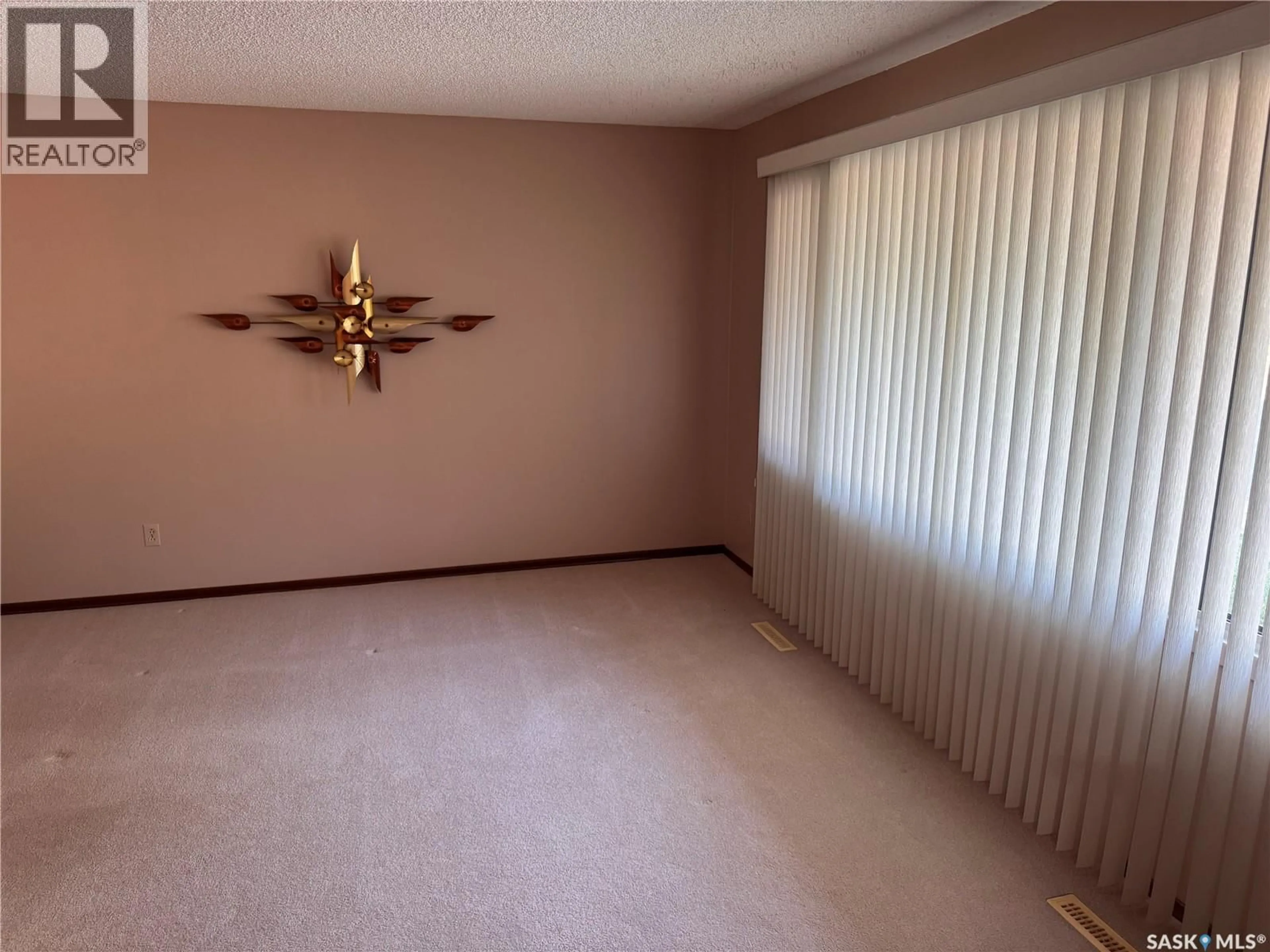 A pic of a room for 125 GARNET STREET, Regina Saskatchewan S4R3S7