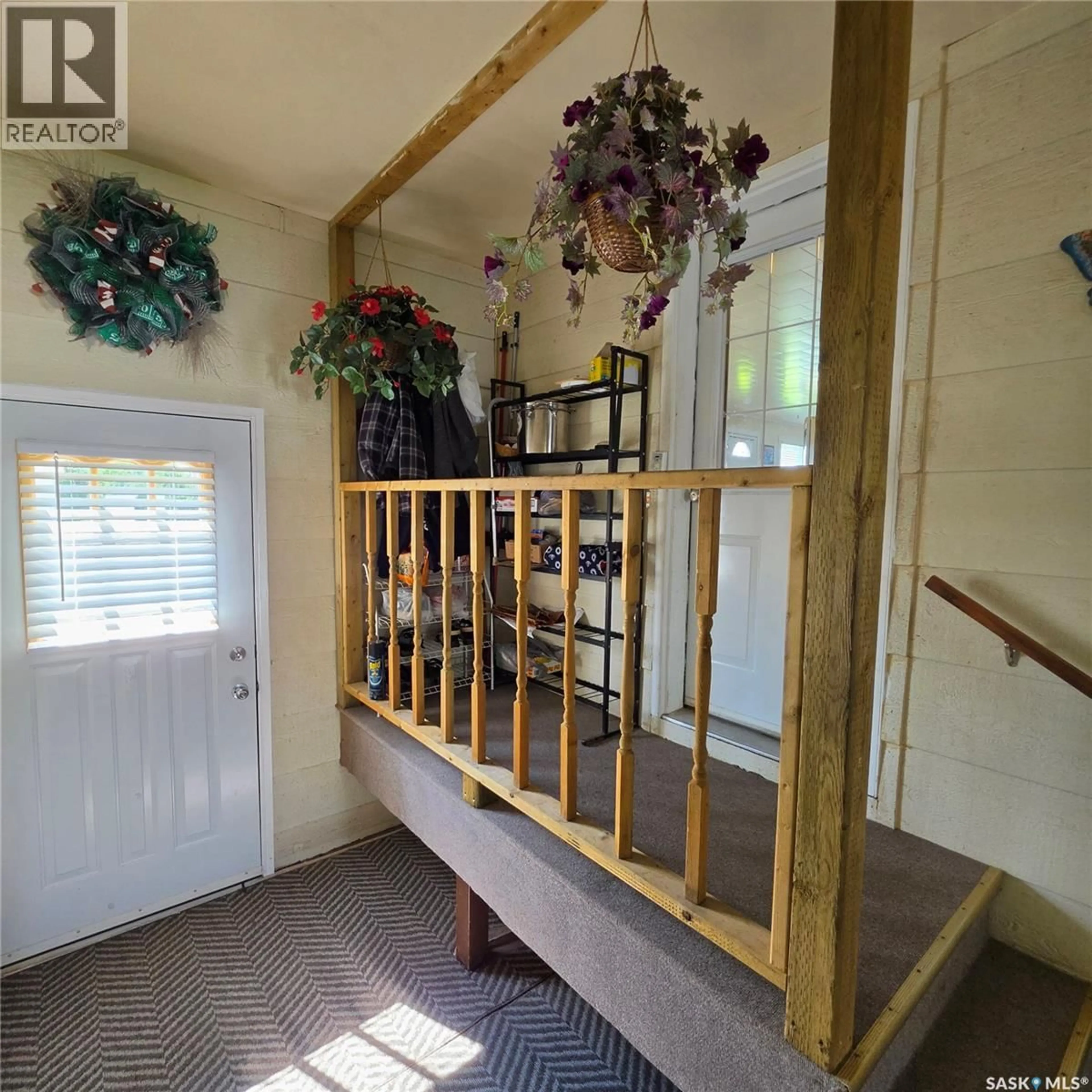 Indoor entryway for 425 COROFIN CRESCENT, Sturgis Saskatchewan S0A4A0