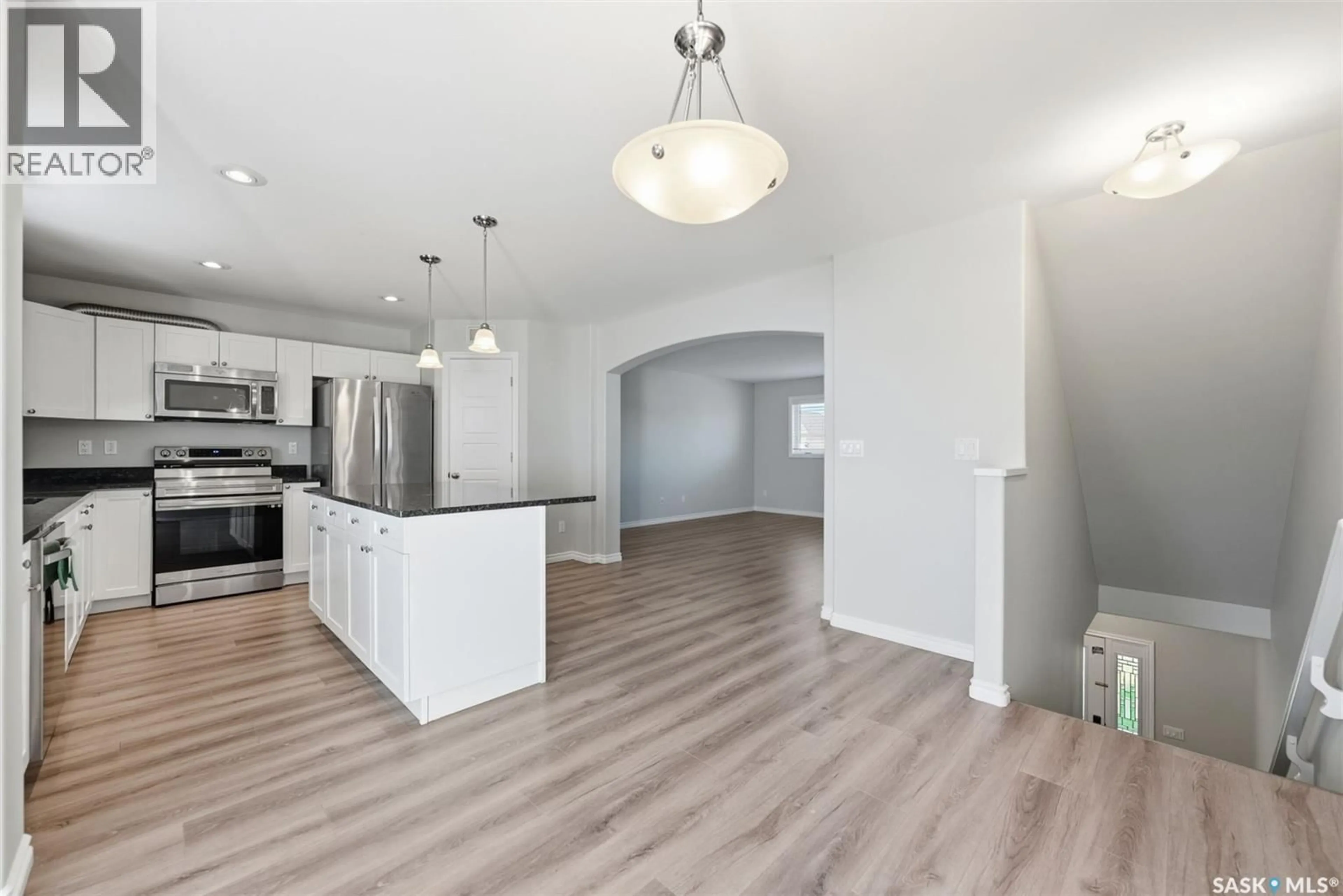 Open concept kitchen, unknown for 351 PALLISER WAY, Saskatoon Saskatchewan S7L4Y6