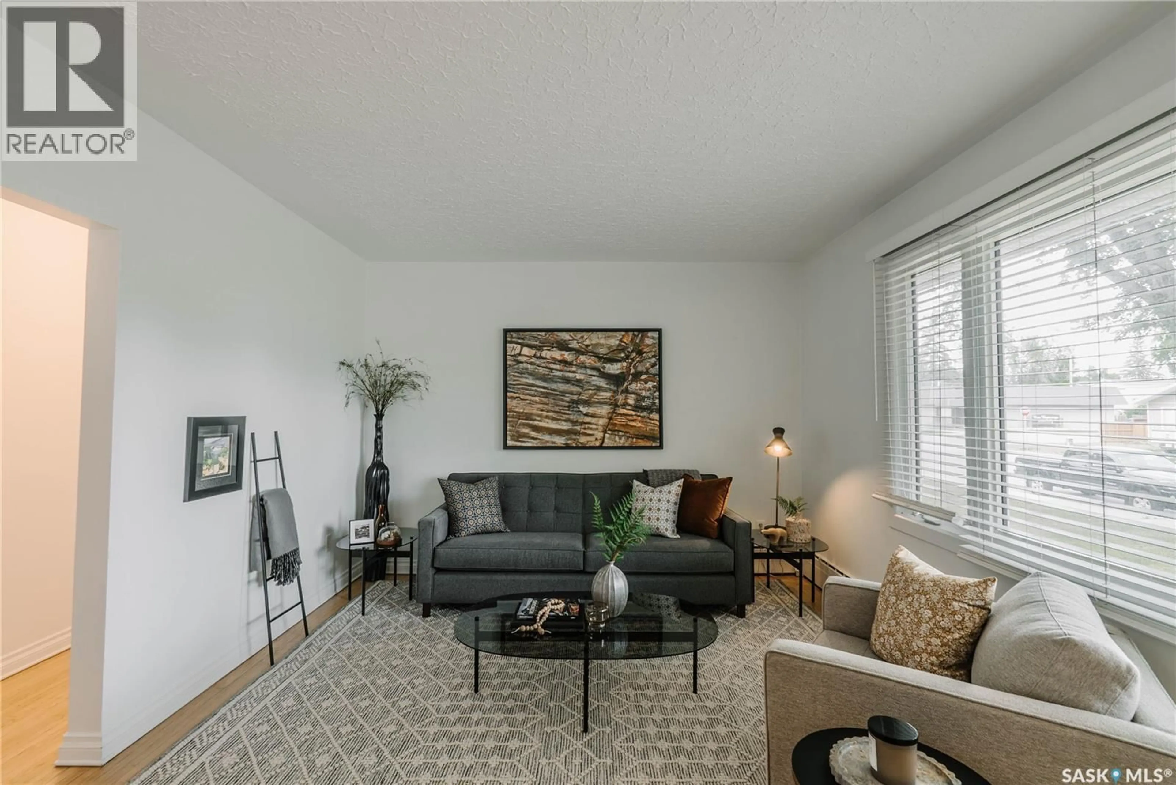 Living room with furniture, unknown for 1012 2ND STREET E, Saskatoon Saskatchewan S7H1R3