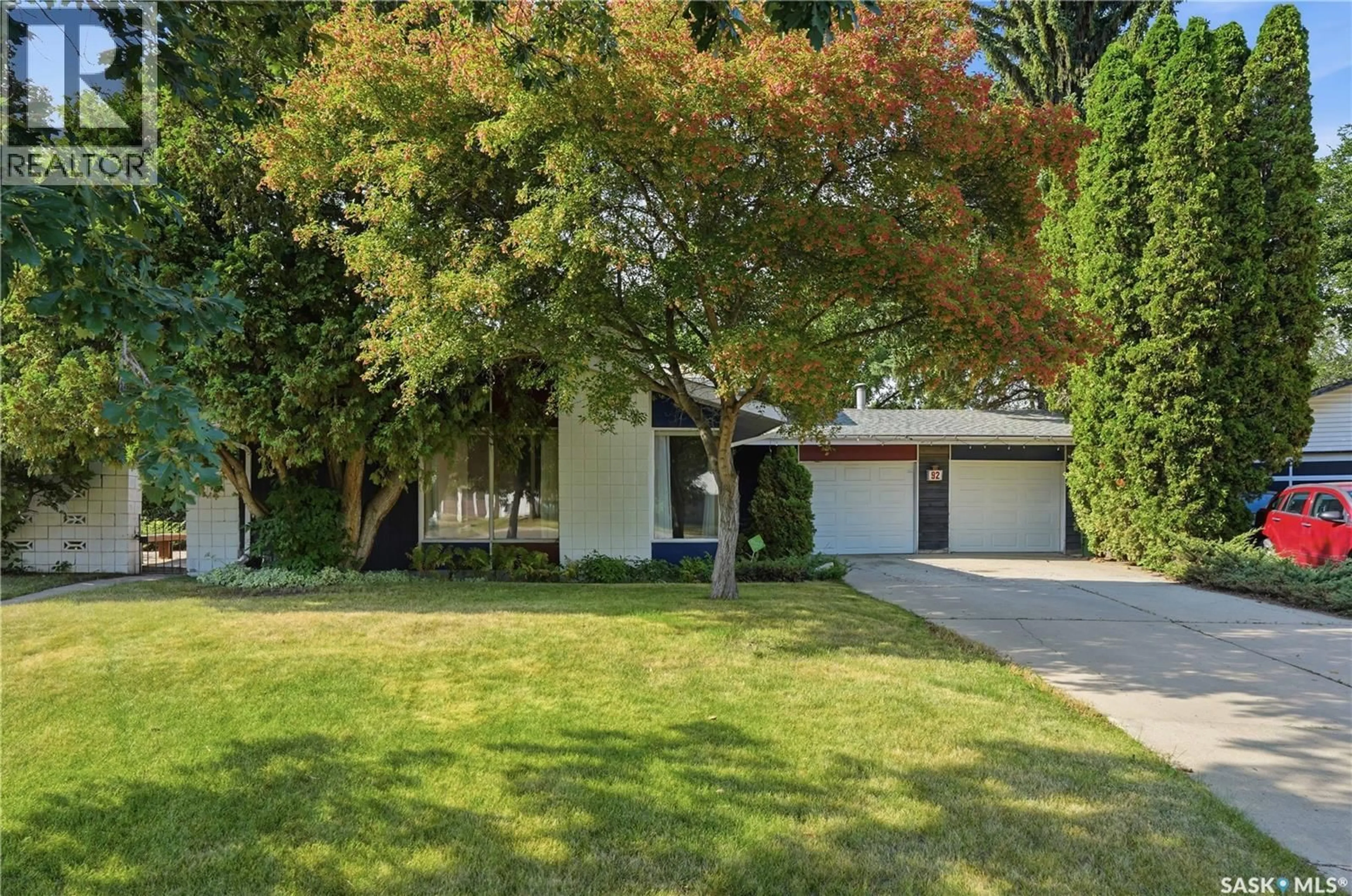 Unknown for 92 WENTWORTH CRESCENT, Saskatoon Saskatchewan S7L4A9
