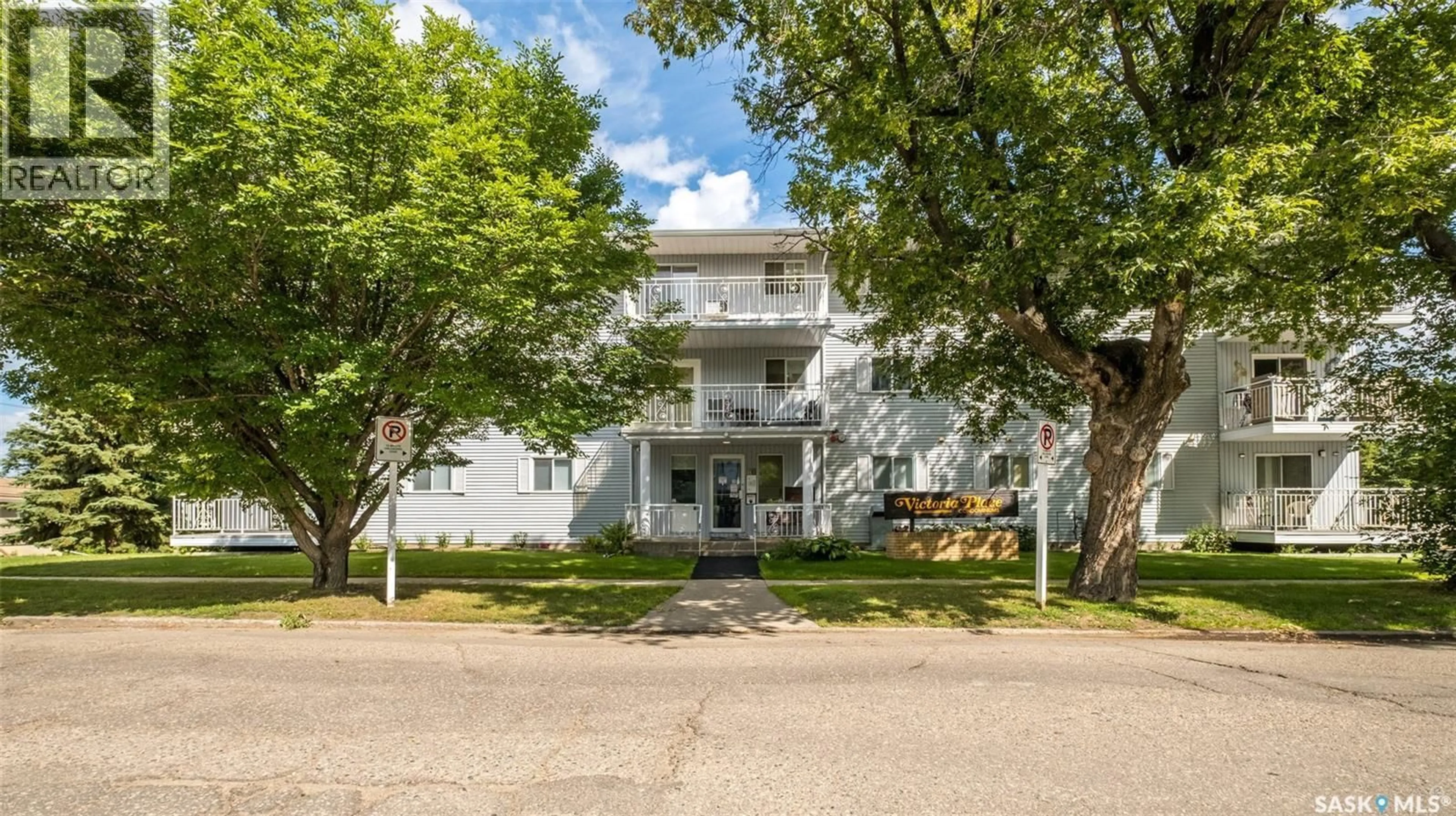 Unknown for W - 105 66 19TH STREET, Prince Albert Saskatchewan S6V7T6