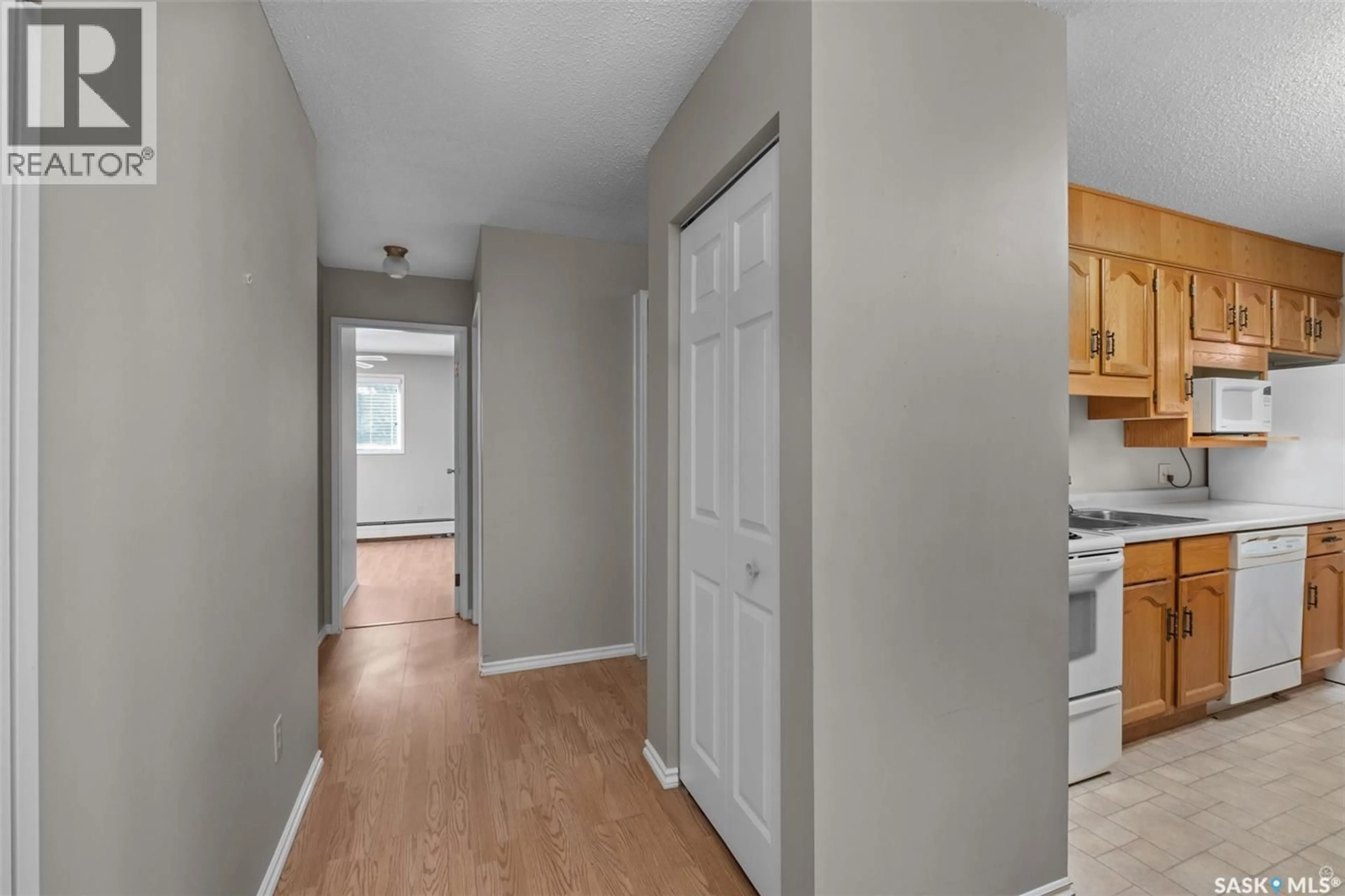 Unknown for W - 105 66 19TH STREET, Prince Albert Saskatchewan S6V7T6