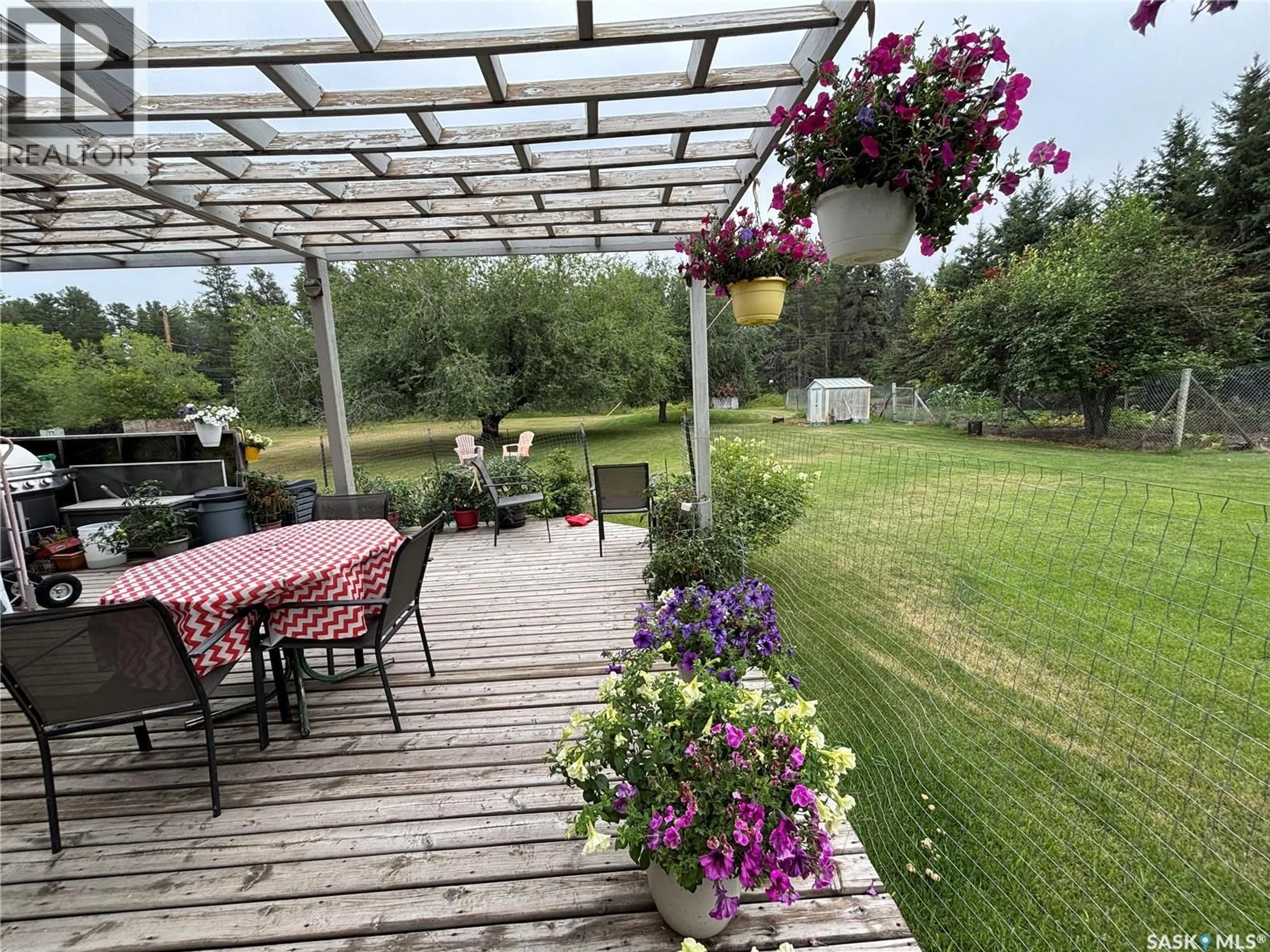 Patio, water/lake/river/ocean view for 609 10TH STREET, Nipawin Rm No. 487 Saskatchewan S0E1E0