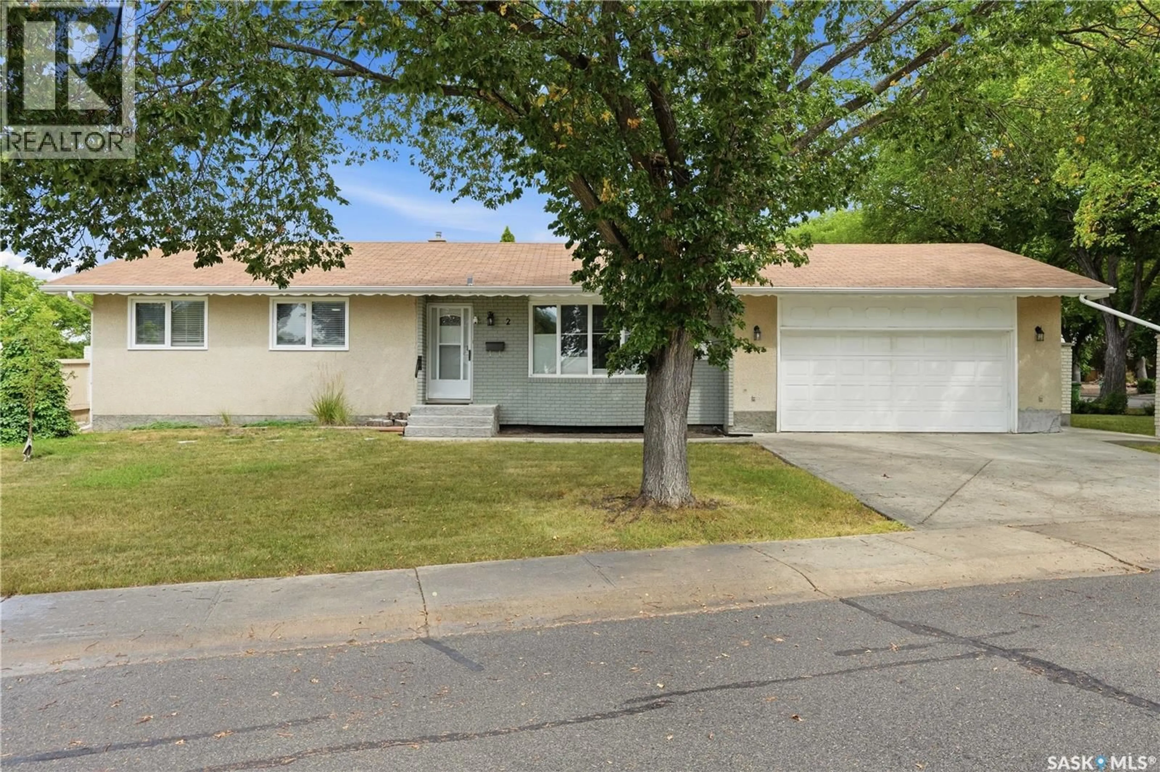 Home with vinyl exterior material, street for 2 SPRINGSTEIN AVENUE, Regina Saskatchewan S4R7H7