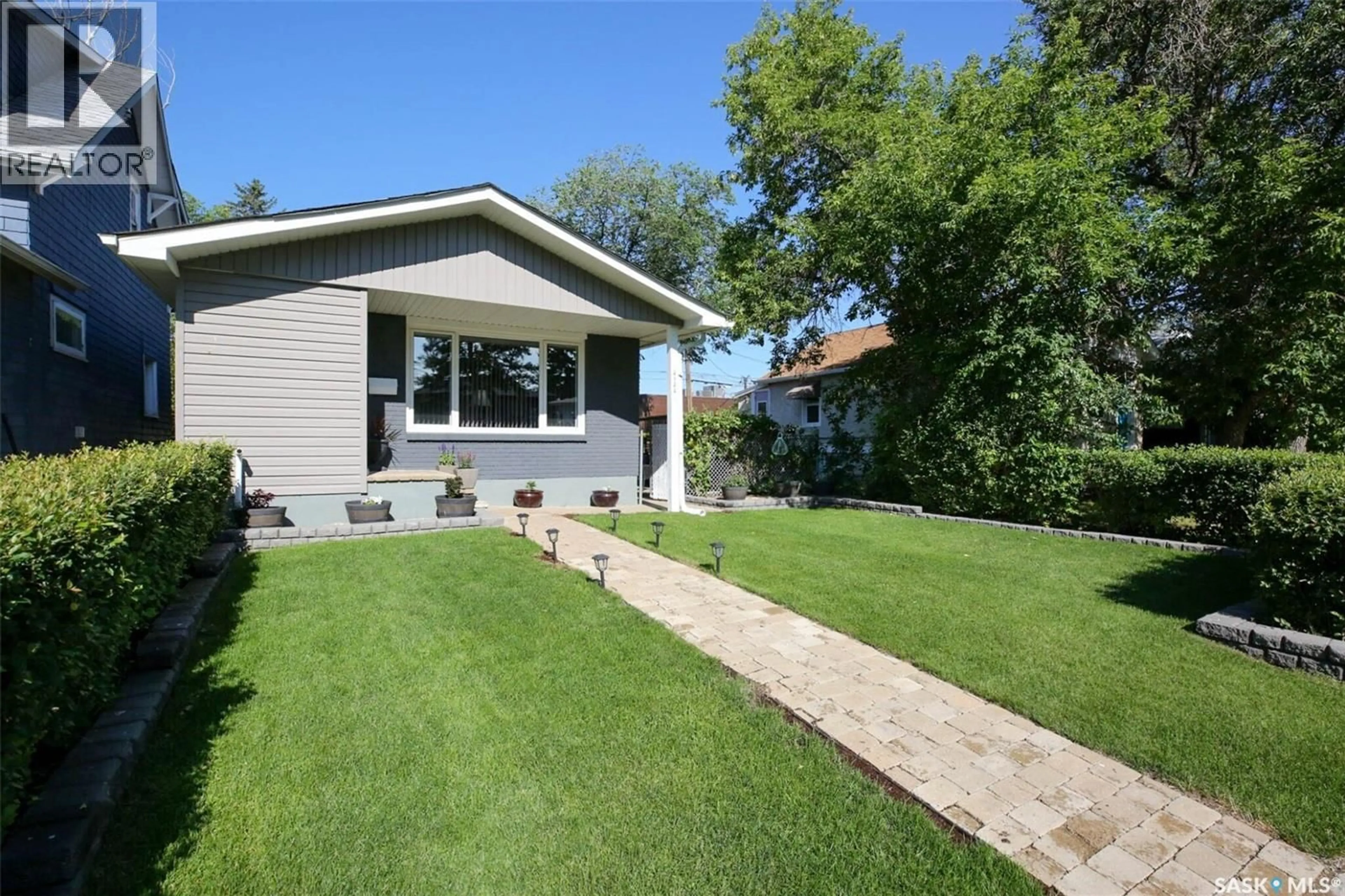 Unknown for 2122 WASCANA STREET, Regina Saskatchewan S4T4J9