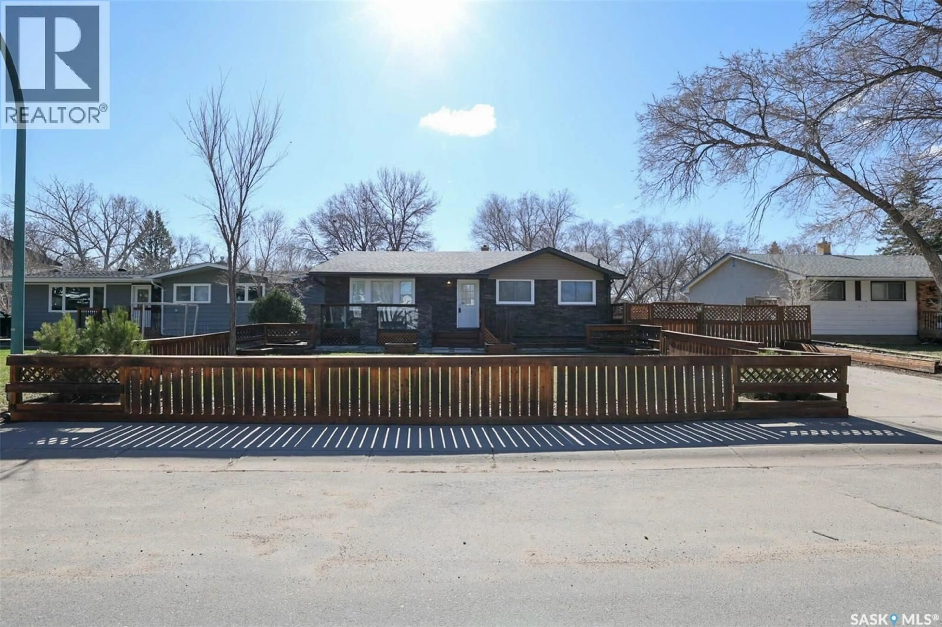 Unknown for 1409 SHANNON ROAD, Regina Saskatchewan S4S5L4