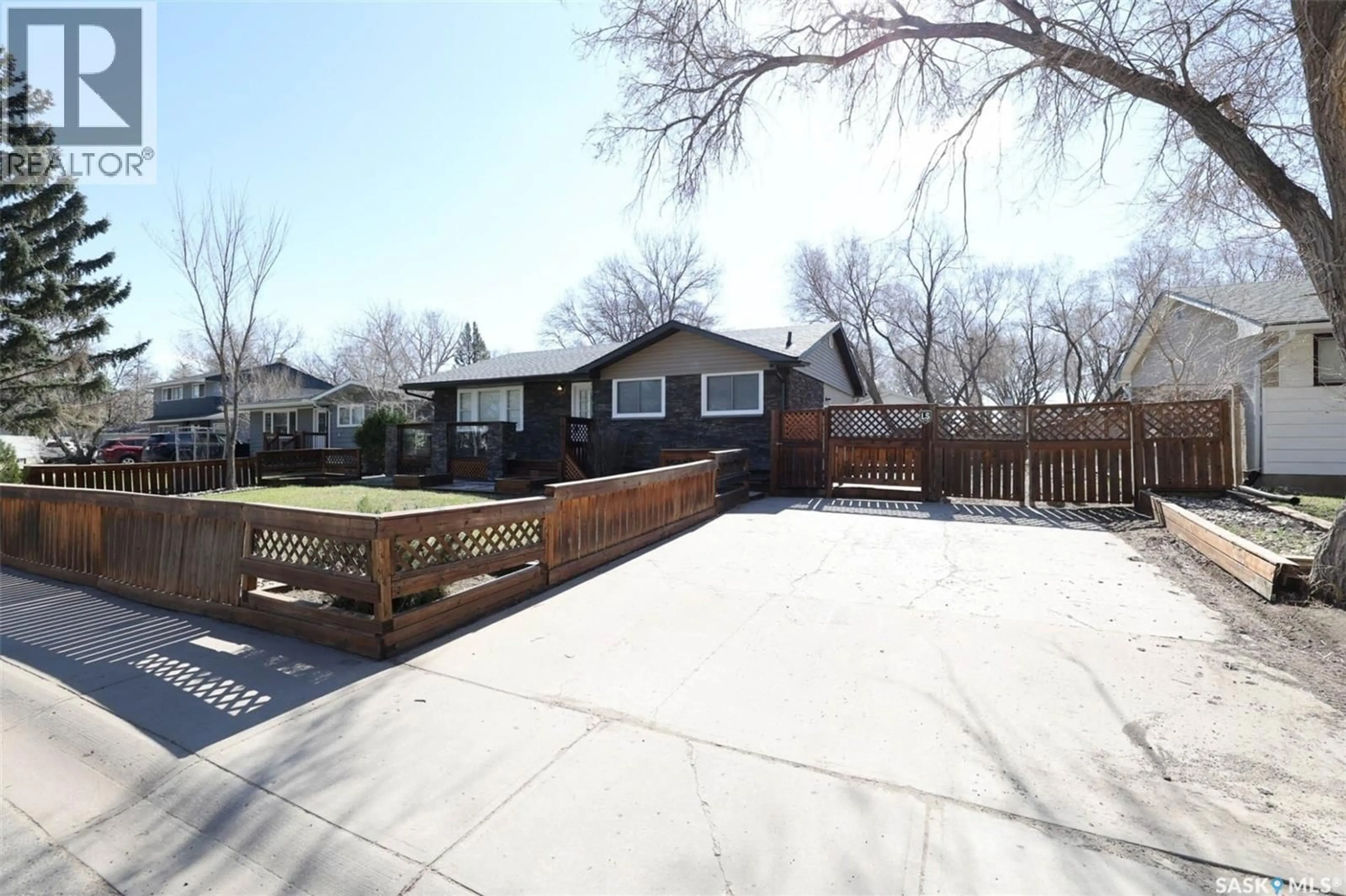 Unknown for 1409 SHANNON ROAD, Regina Saskatchewan S4S5L4
