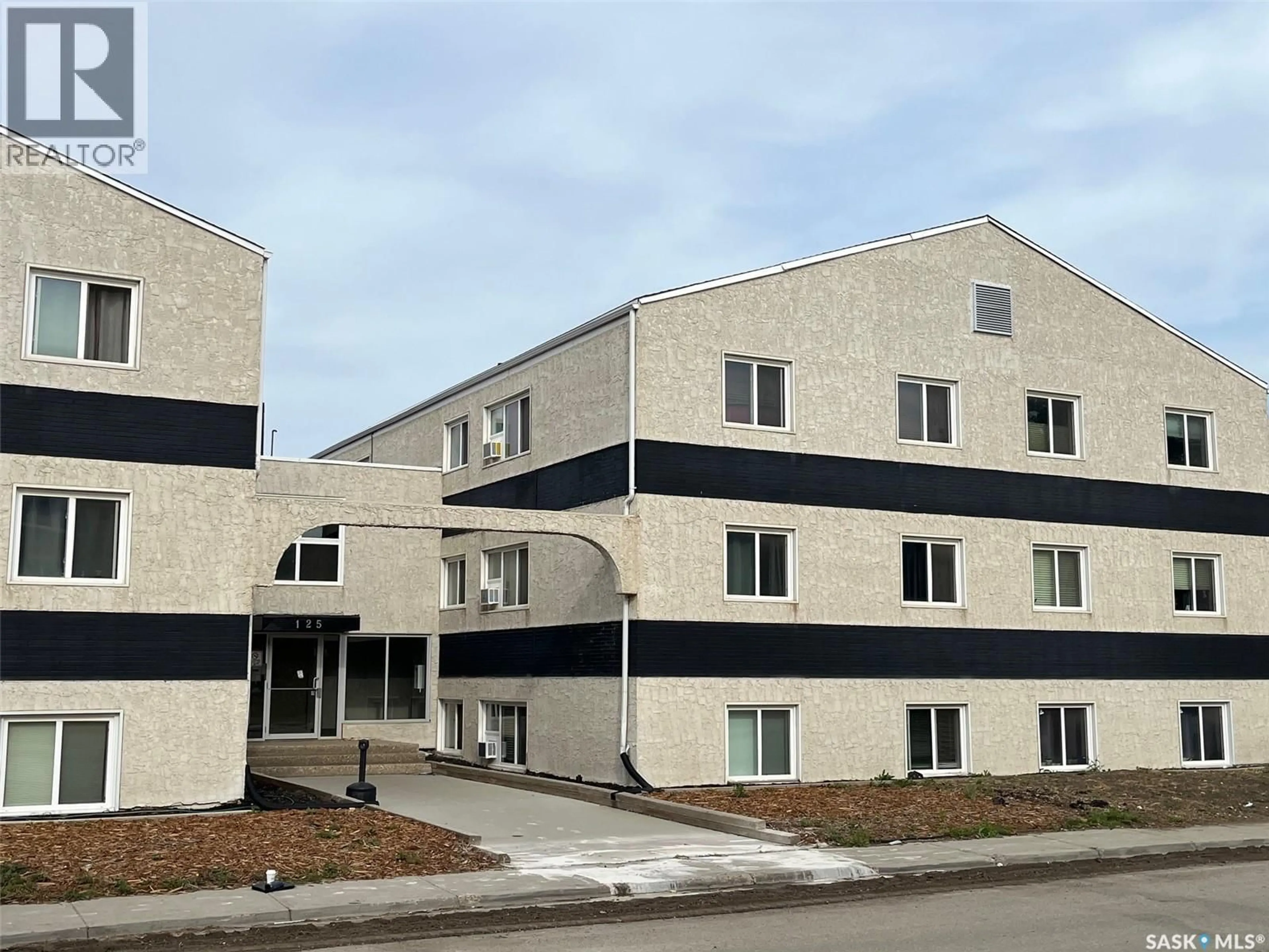Unknown for 24 125 FROOM CRESCENT, Regina Saskatchewan S4N1S8