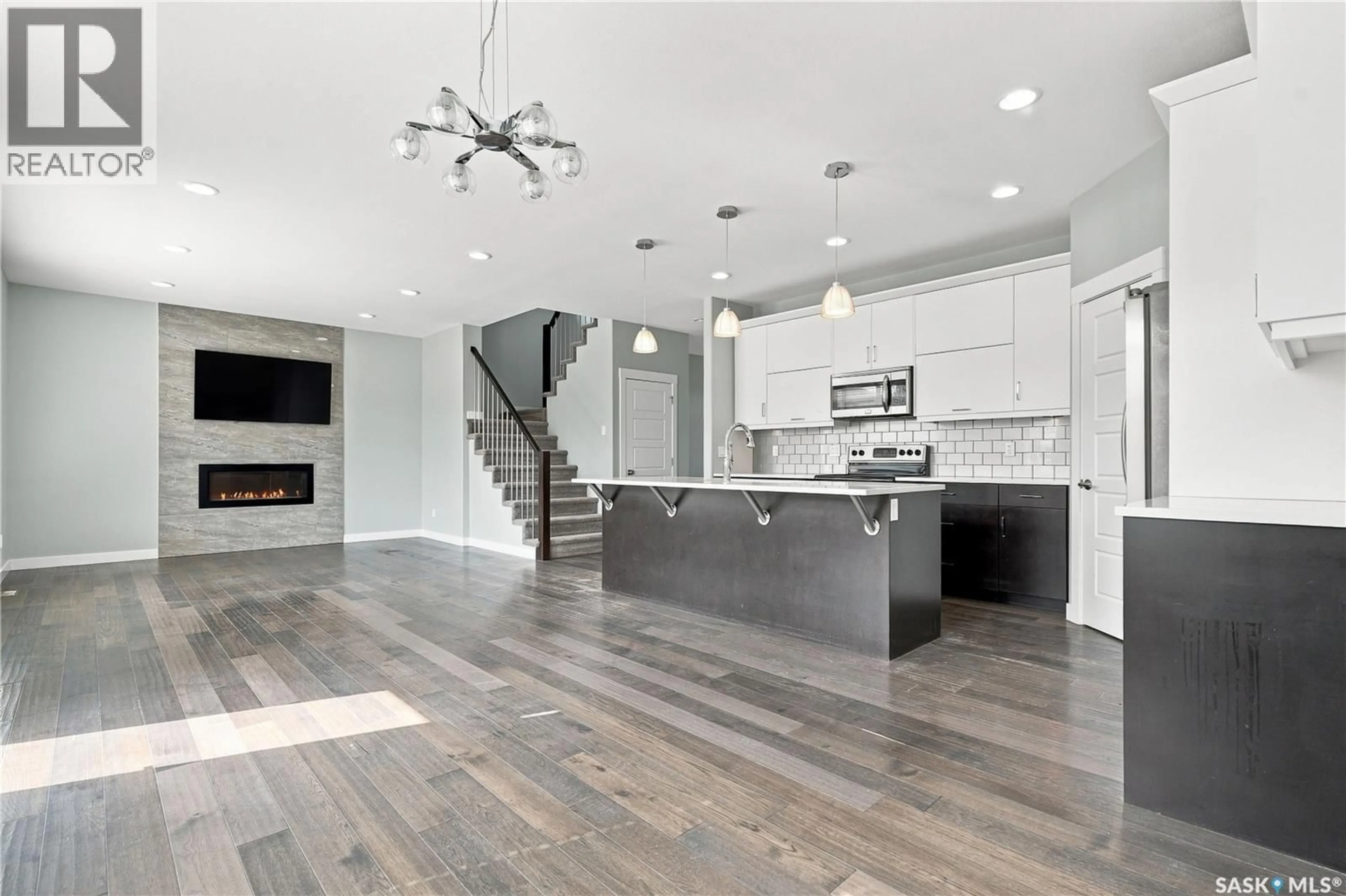 Open concept kitchen, unknown for 604 SILVER BIRCH LANE, Warman Saskatchewan S0K4S2