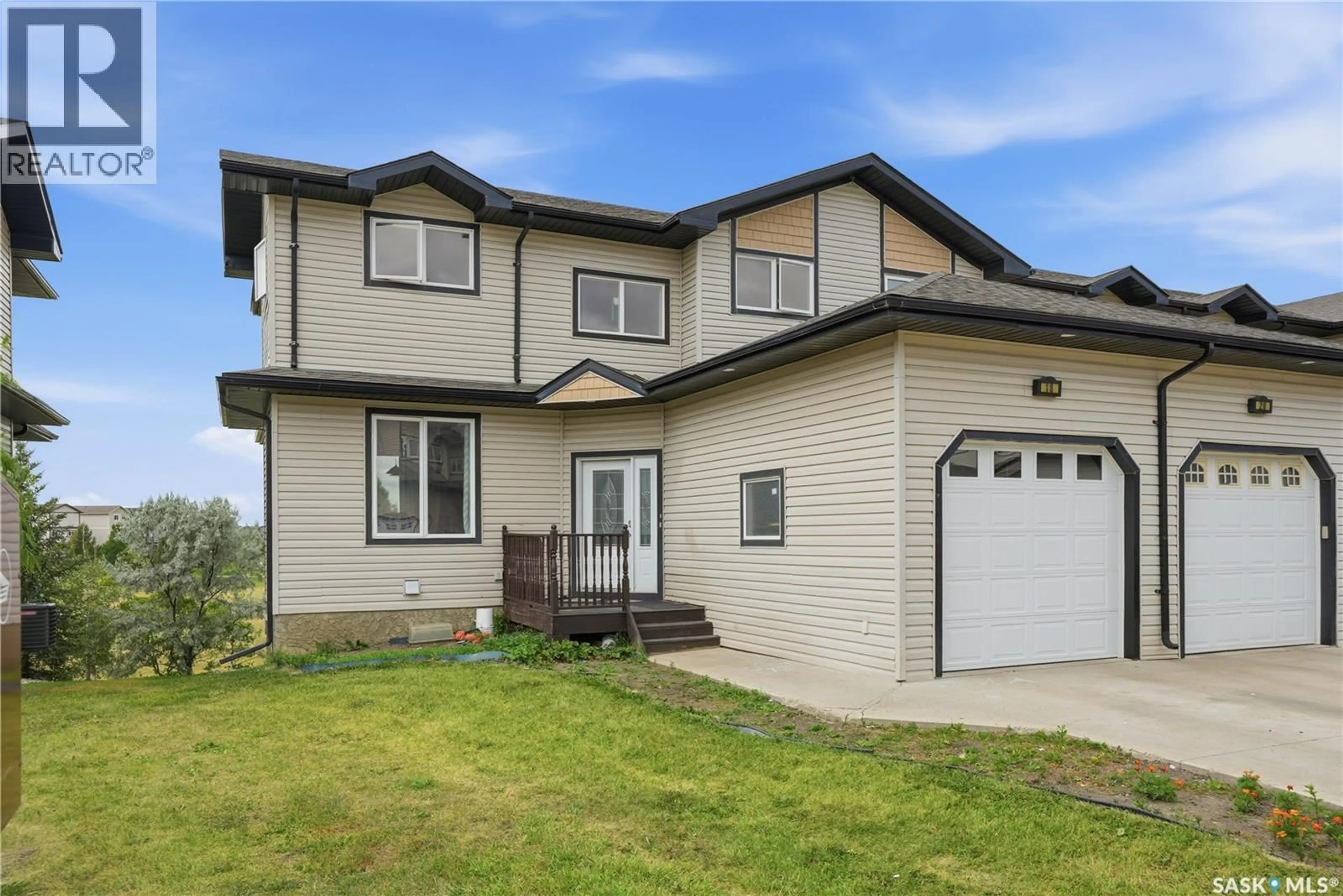 Home with vinyl exterior material, unknown for 18 118 HAMPTON CIRCLE, Saskatoon Saskatchewan S7R0C9