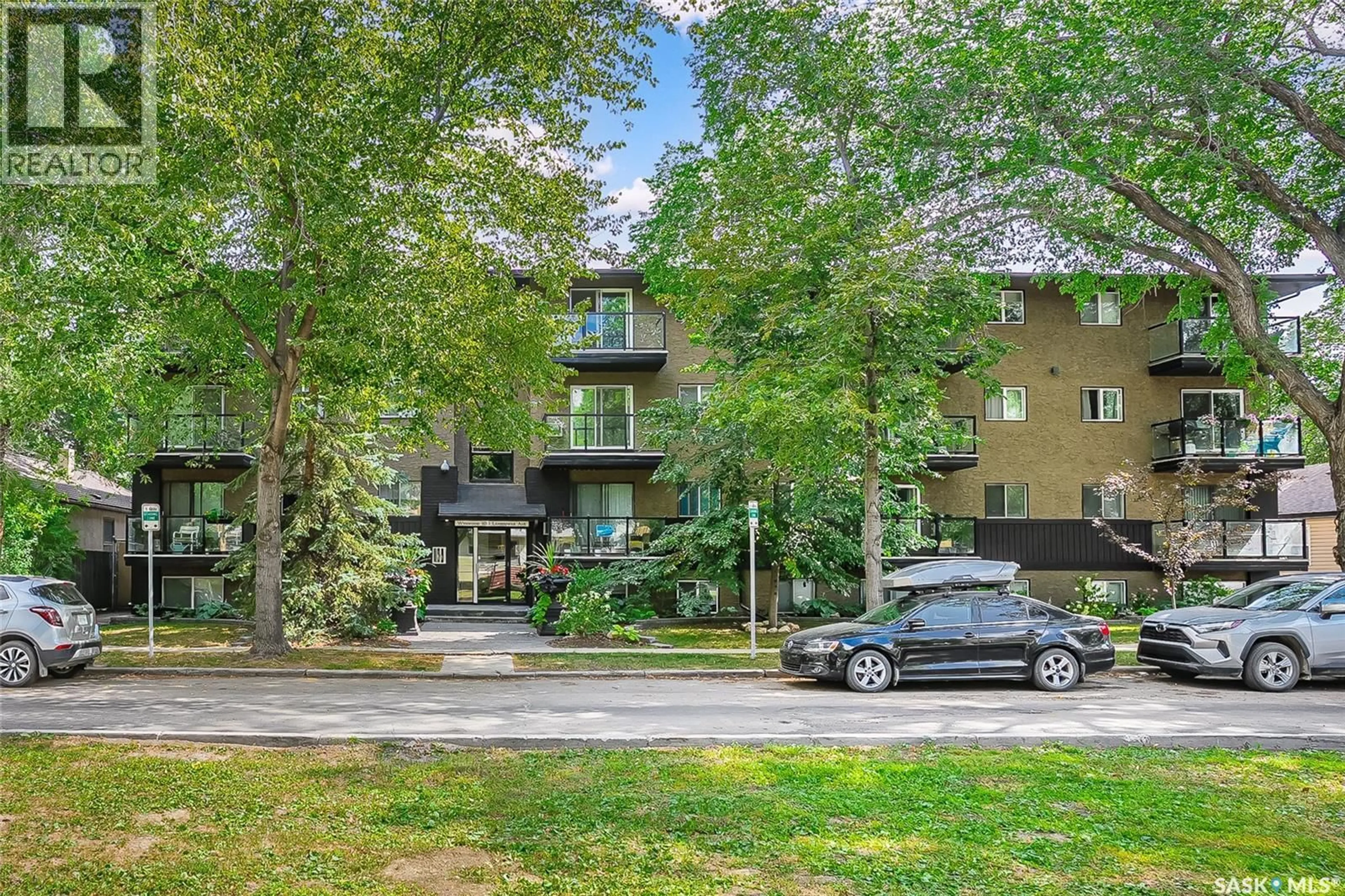 Patio, street for 306 - 1013 LANSDOWNE AVENUE, Saskatoon Saskatchewan S7H2C2