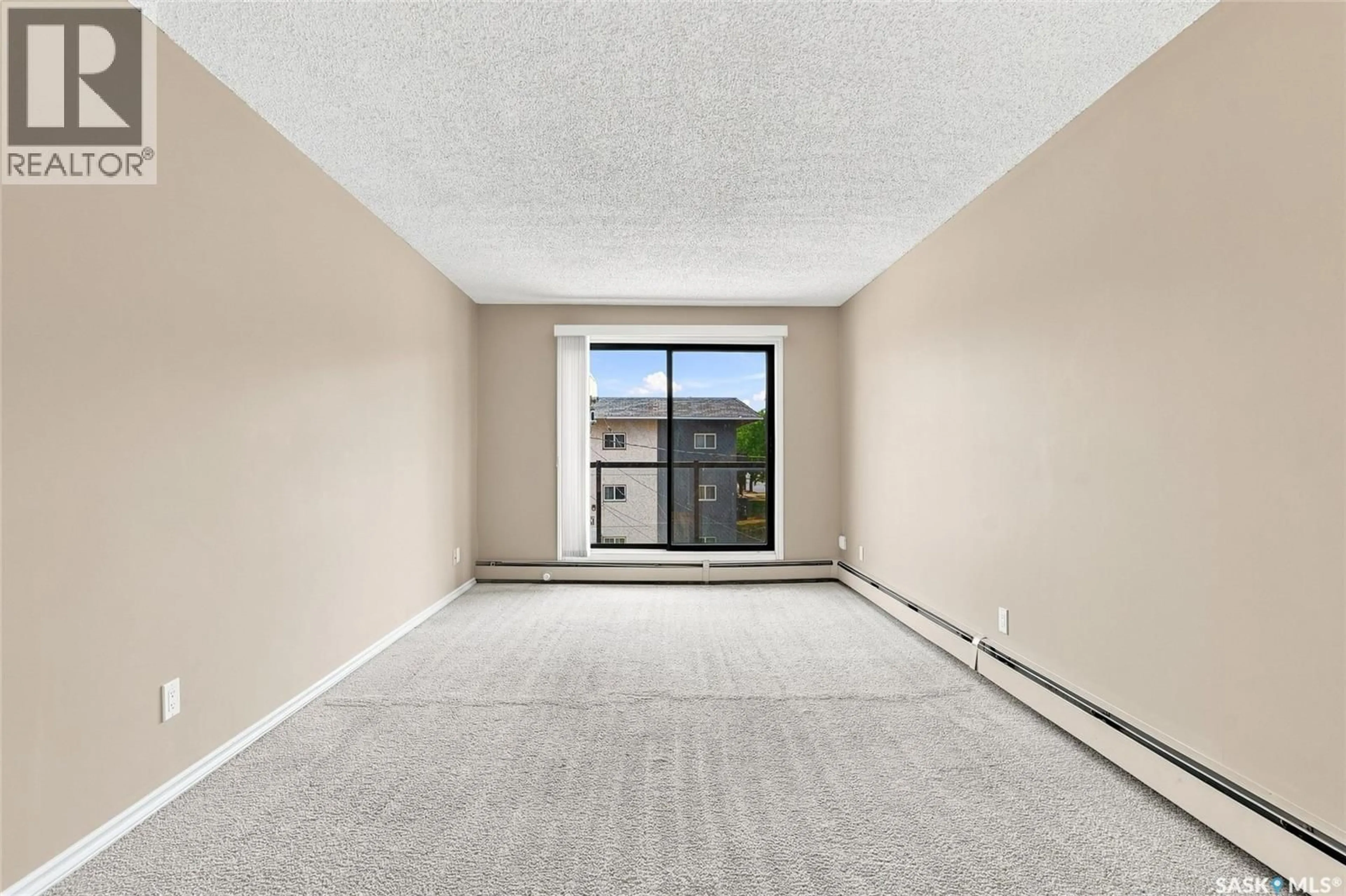 A pic of a room for 306 - 1013 LANSDOWNE AVENUE, Saskatoon Saskatchewan S7H2C2