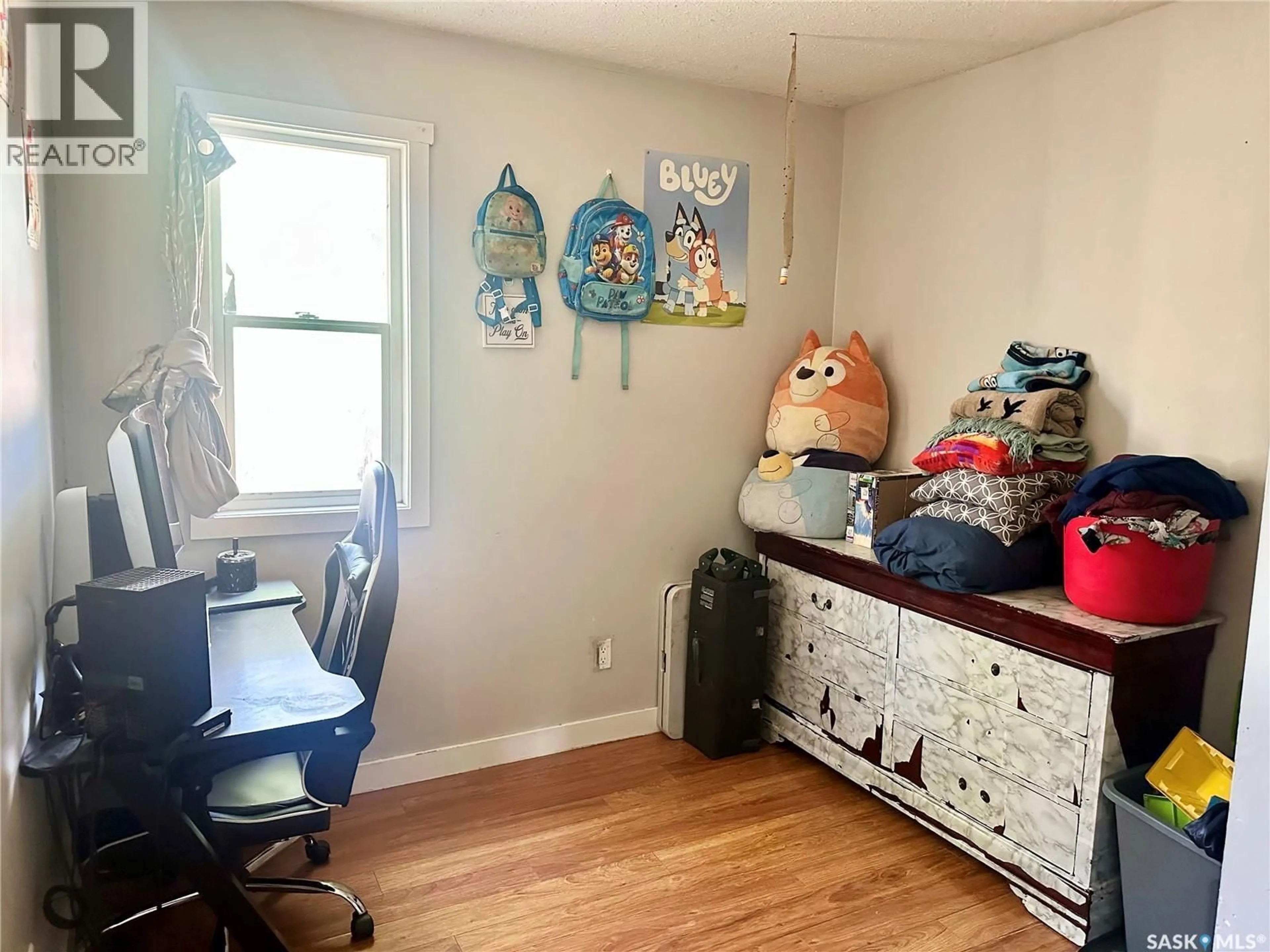 A pic of a room for 1228 ROBINSON STREET, Regina Saskatchewan S4T2N2