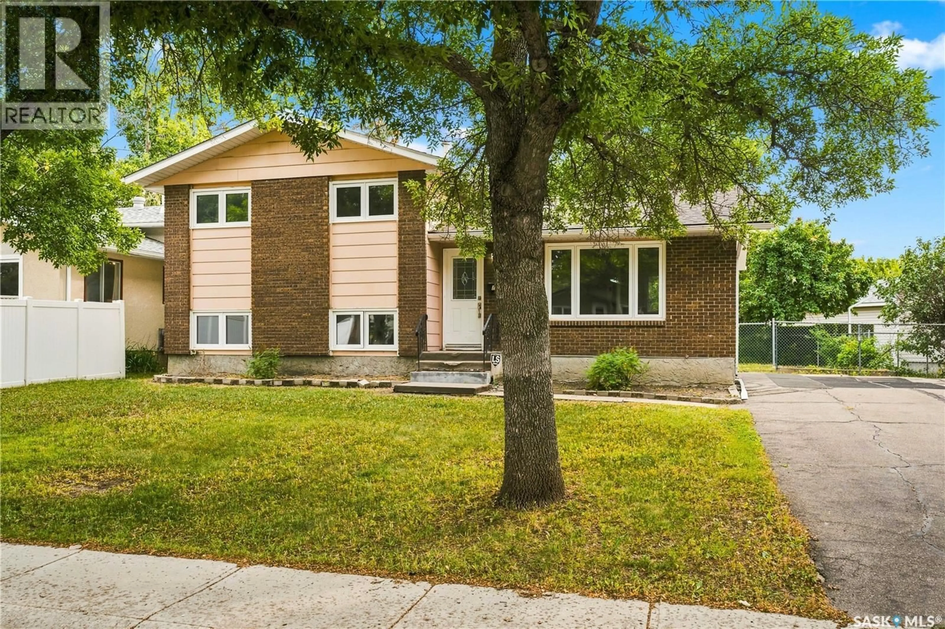 Home with brick exterior material, street for 347 TRUDELLE CRESCENT, Regina Saskatchewan S4T6X1