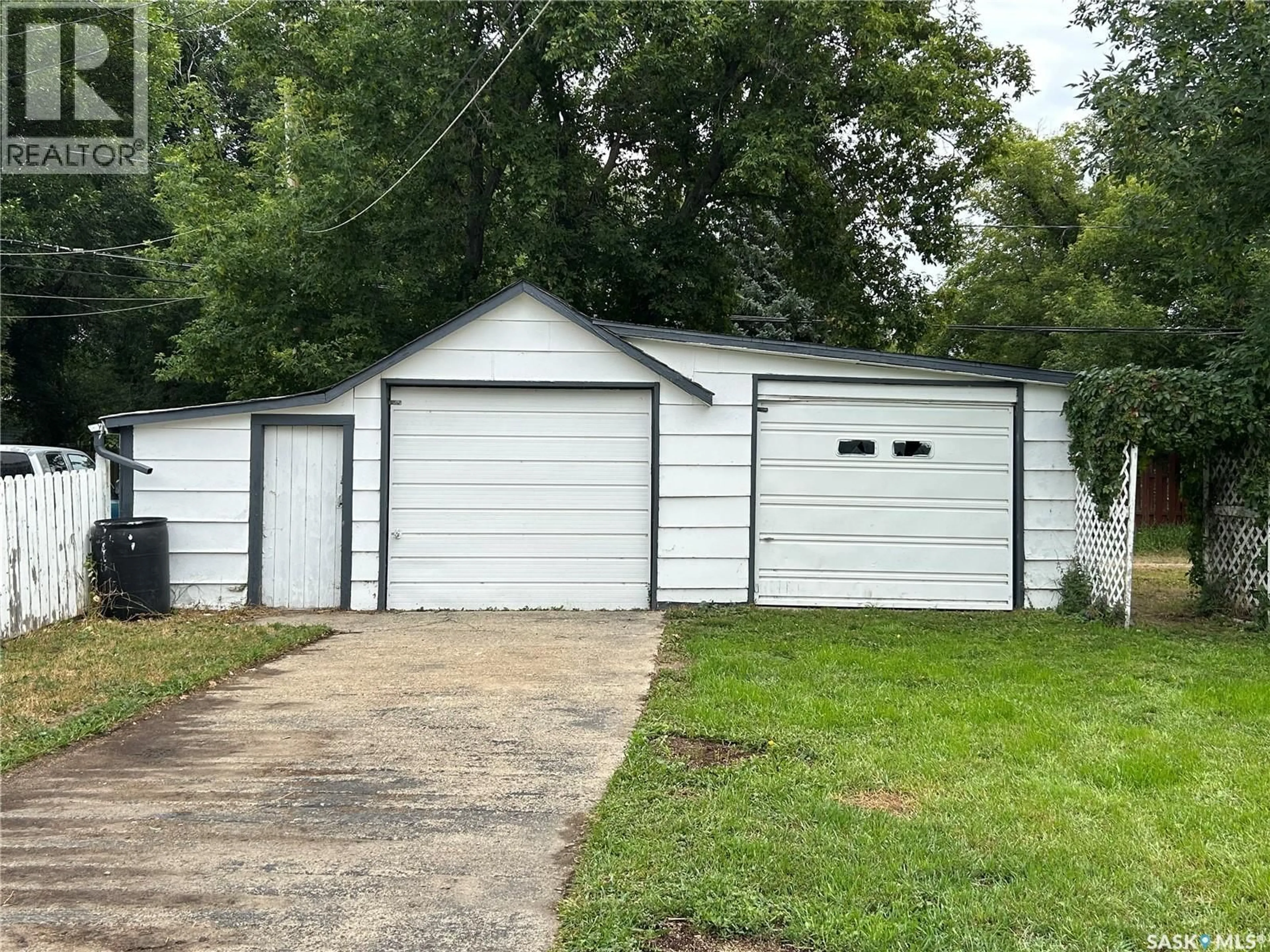 Shed for 317 ALDRIDGE STREET, Bienfait Saskatchewan S0C0M0