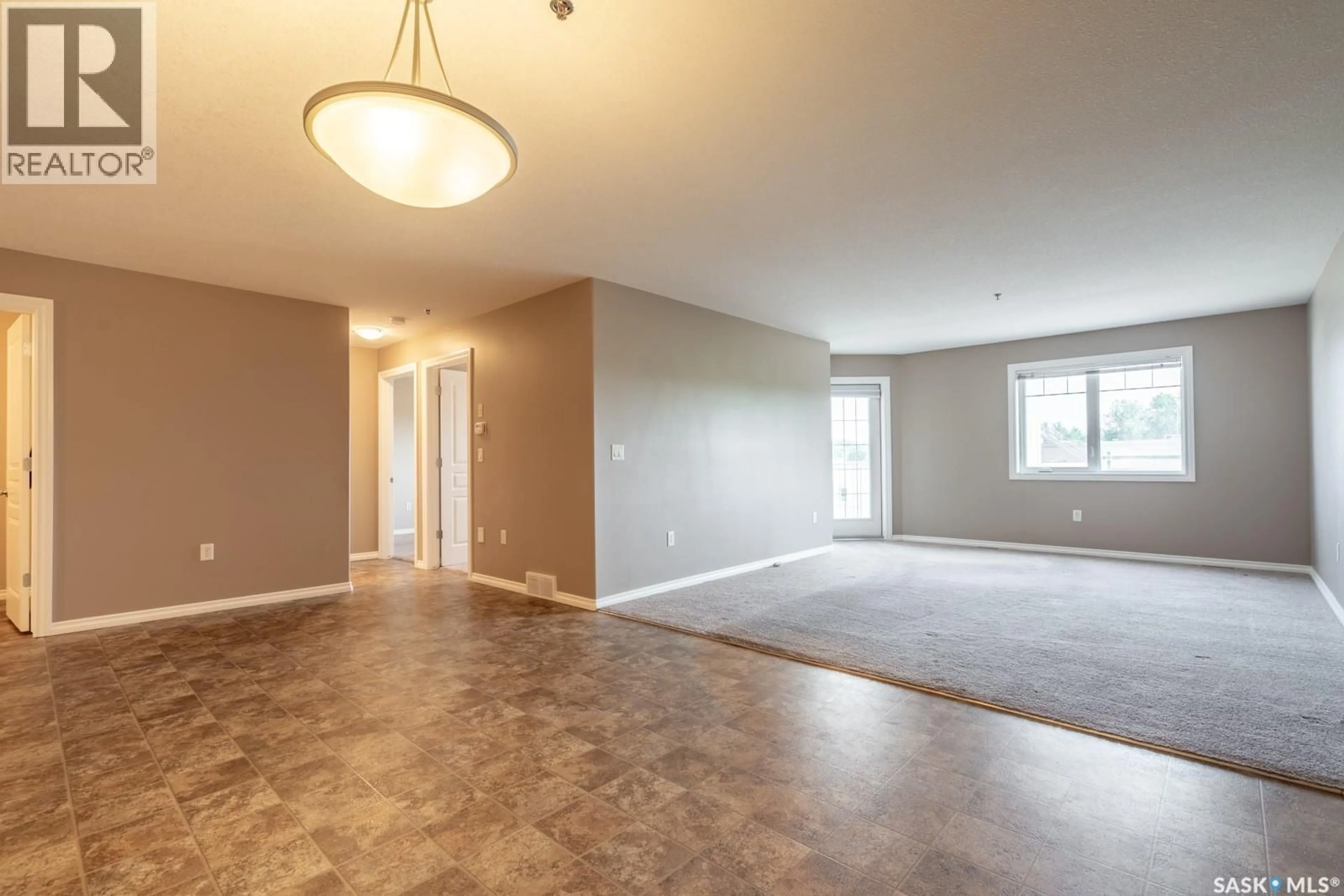 A pic of a room for 108 - 6345 ROCHDALE BOULEVARD, Regina Saskatchewan S4X2R1