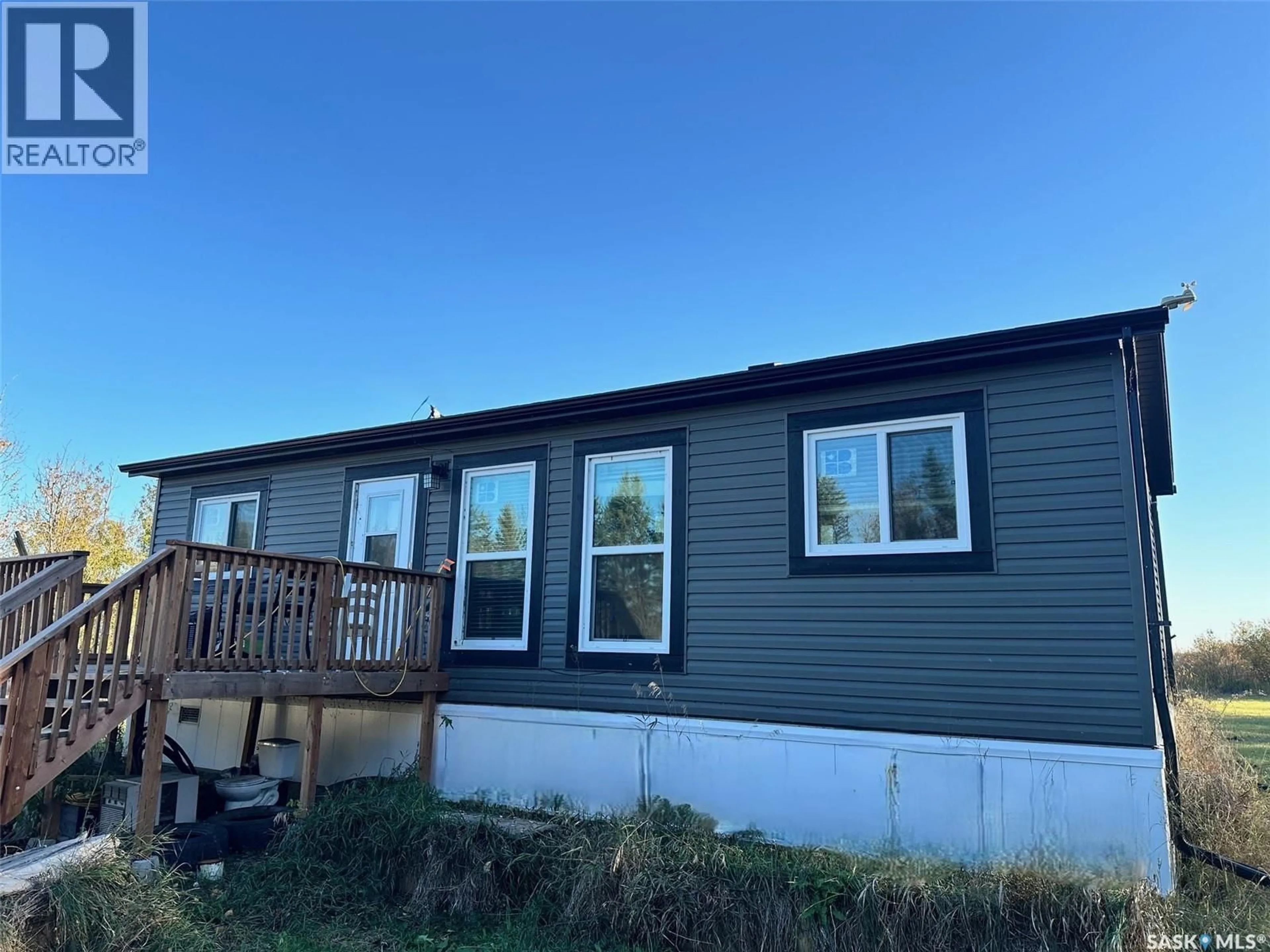 Home with vinyl exterior material, building for MARSHALL ACREAGE, Hudson Bay Saskatchewan S0E0Y0
