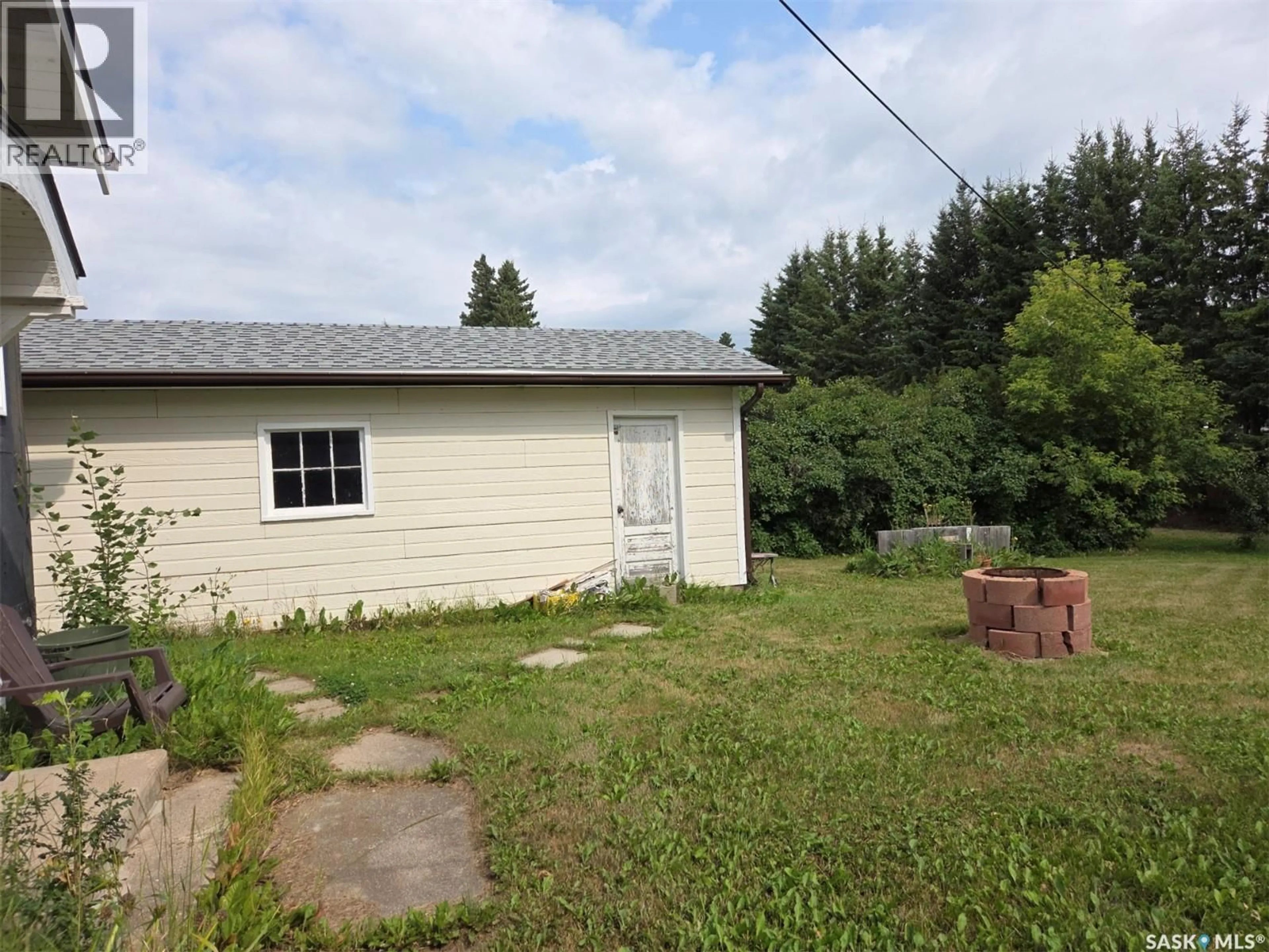 Shed for S - 203 1ST STREET, Middle Lake Saskatchewan S0K2X0