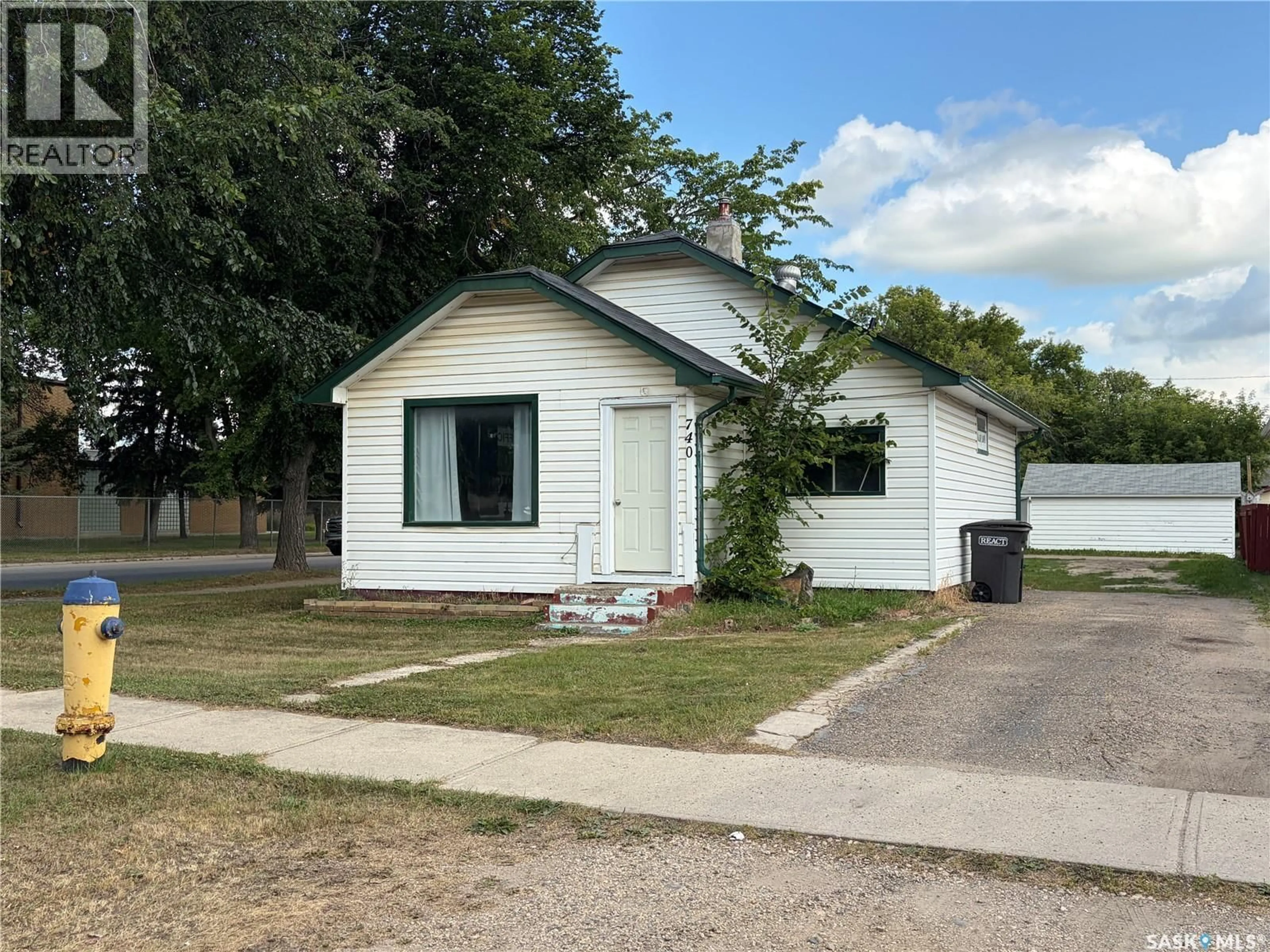 Unknown for 740 12TH STREET, Humboldt Saskatchewan S0K2A0