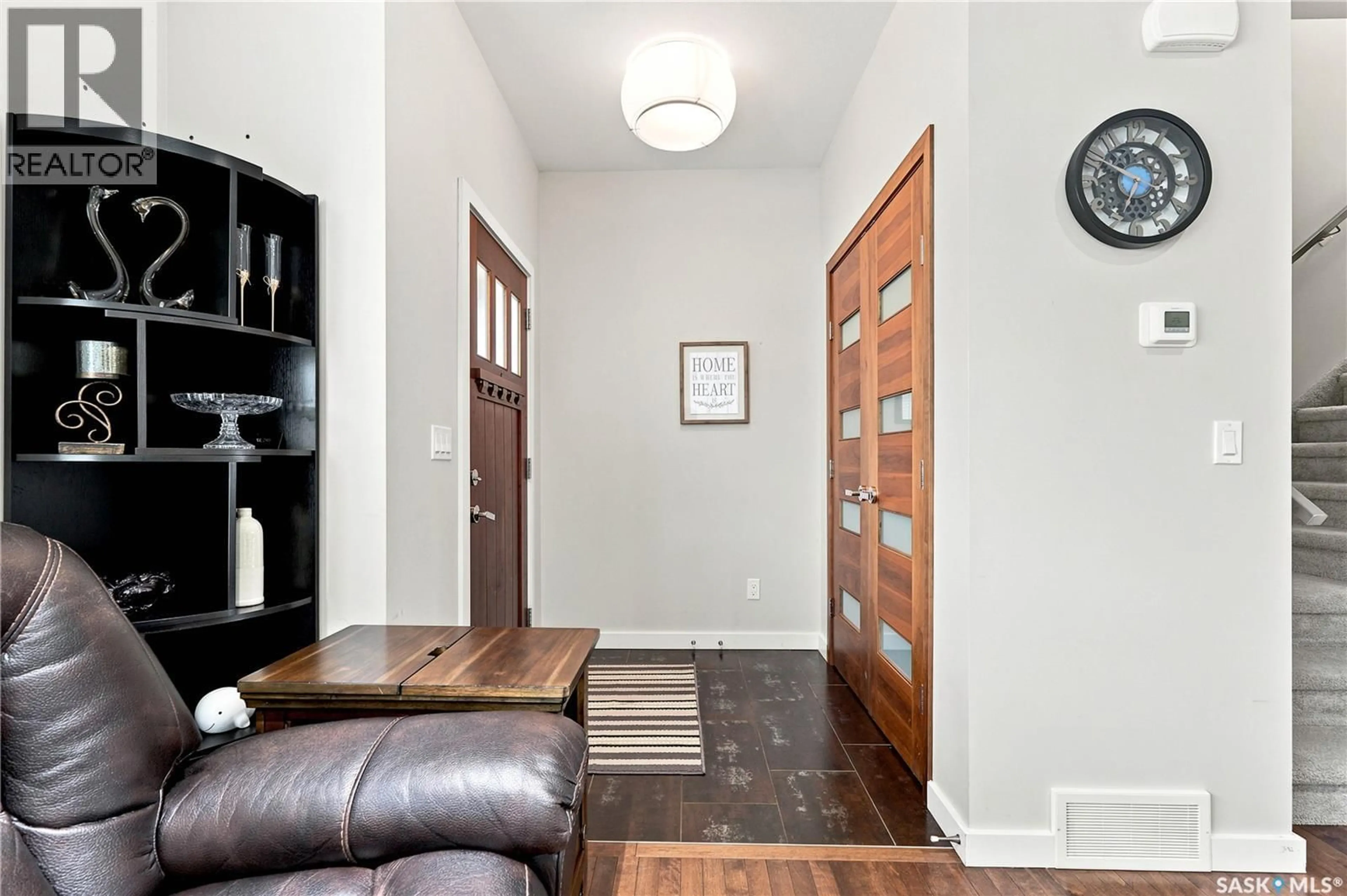 Indoor entryway for 151 TWEED LANE, Saskatoon Saskatchewan S7V0K1