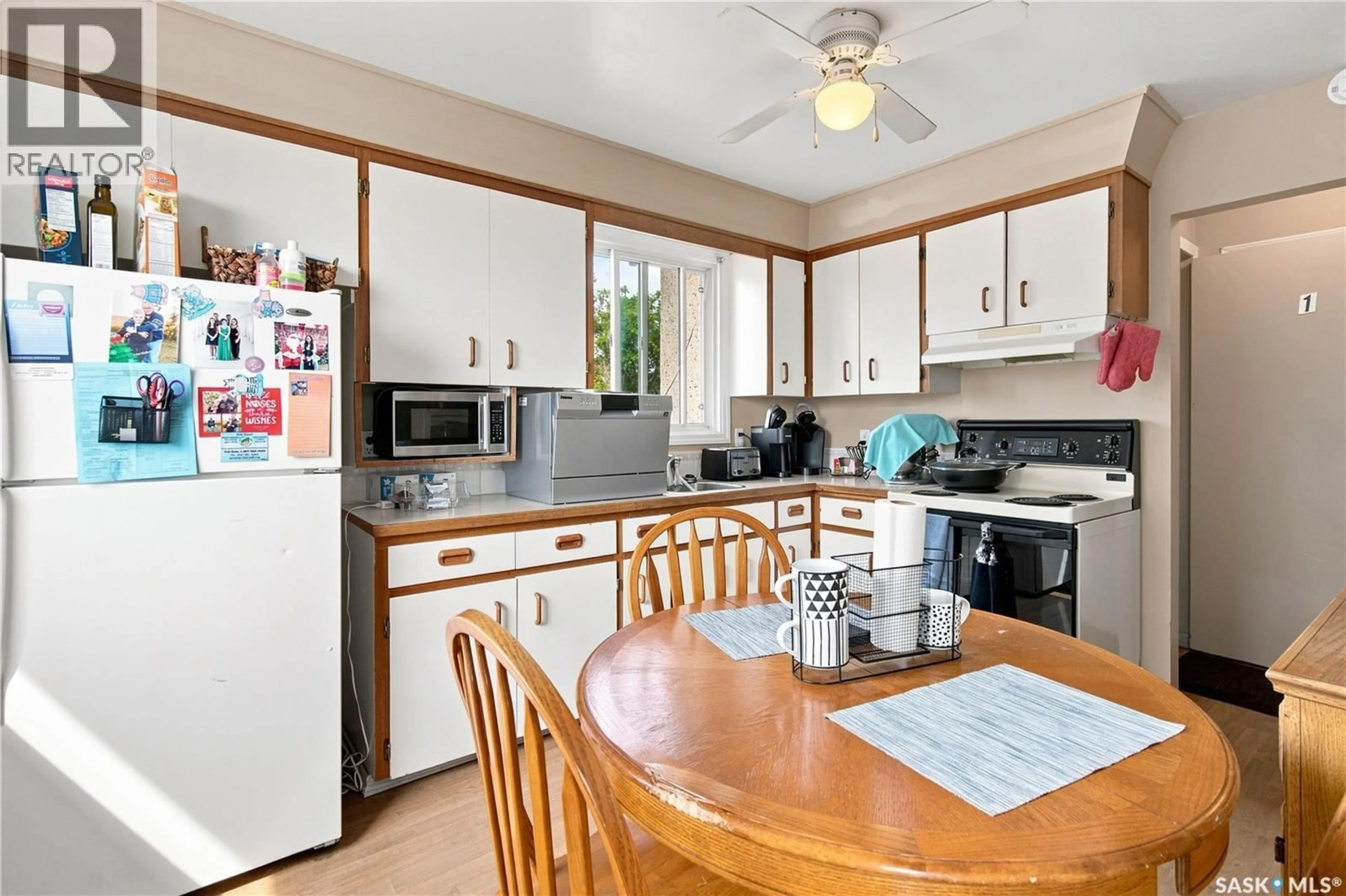 Standard kitchen, unknown for 7110-7112 DEWDNEY AVENUE, Regina Saskatchewan S4T1E6