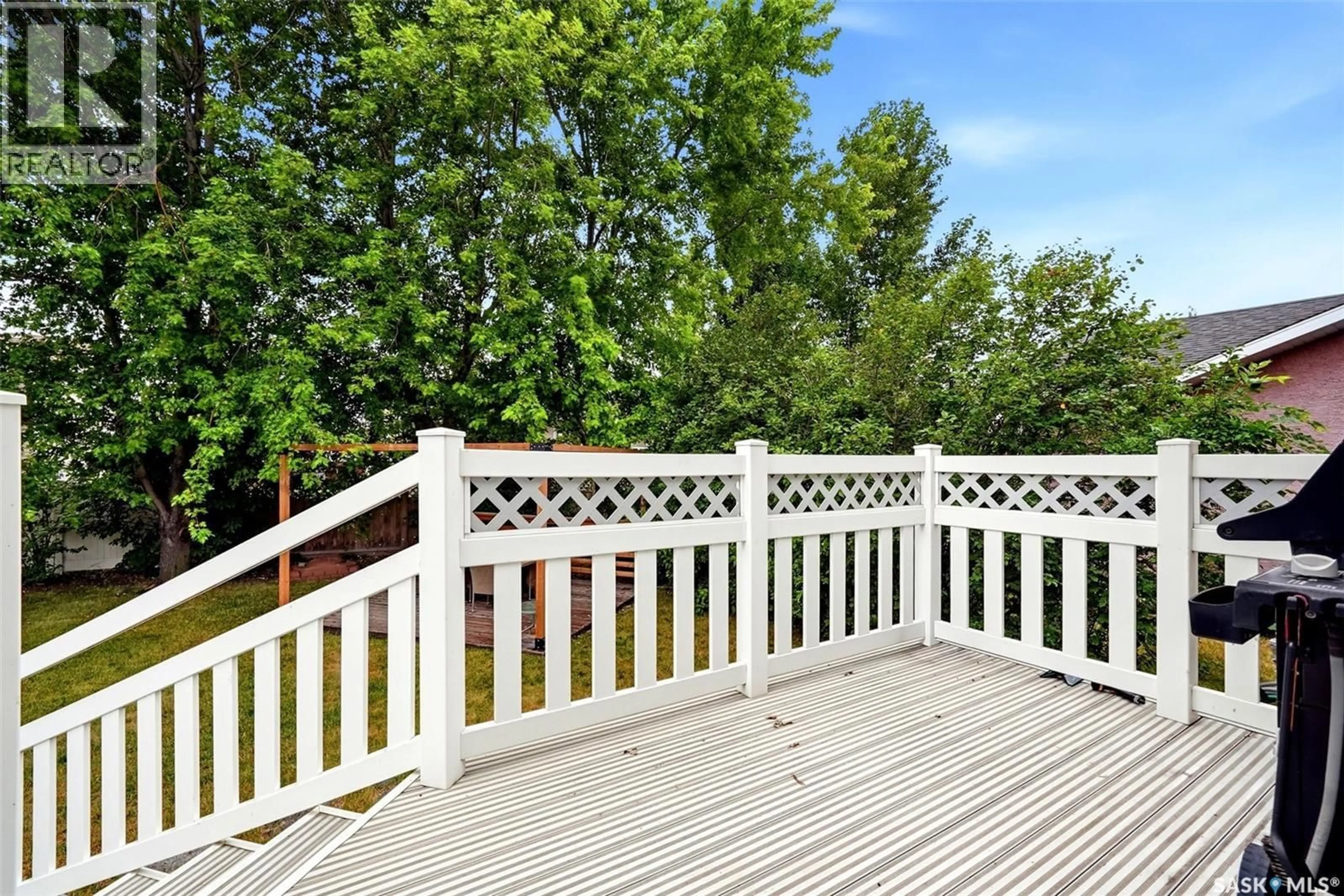 Patio, water/lake/river/ocean view for 42 WAGNER BAY, Balgonie Saskatchewan S0G0E0