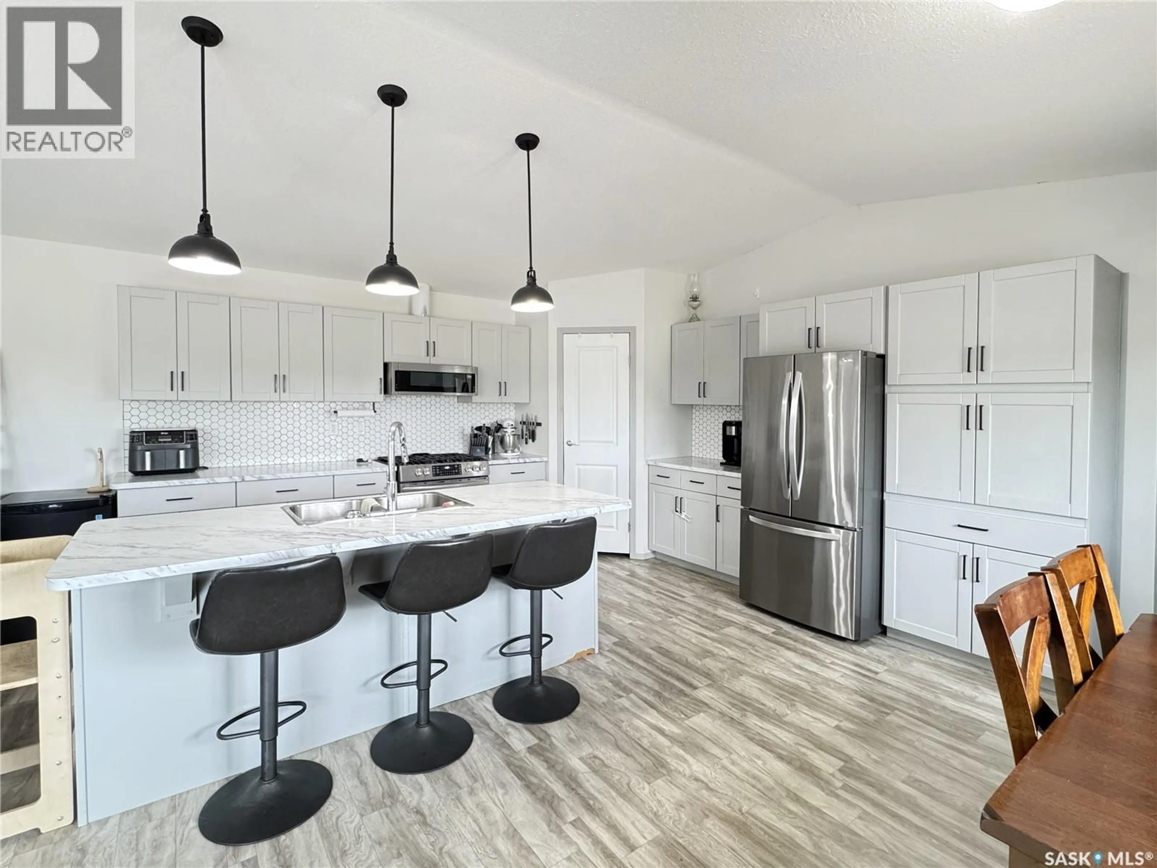 Open concept kitchen, unknown for KREPPS ACREAGE, Eldon Rm No. 471 Saskatchewan S0M1M0