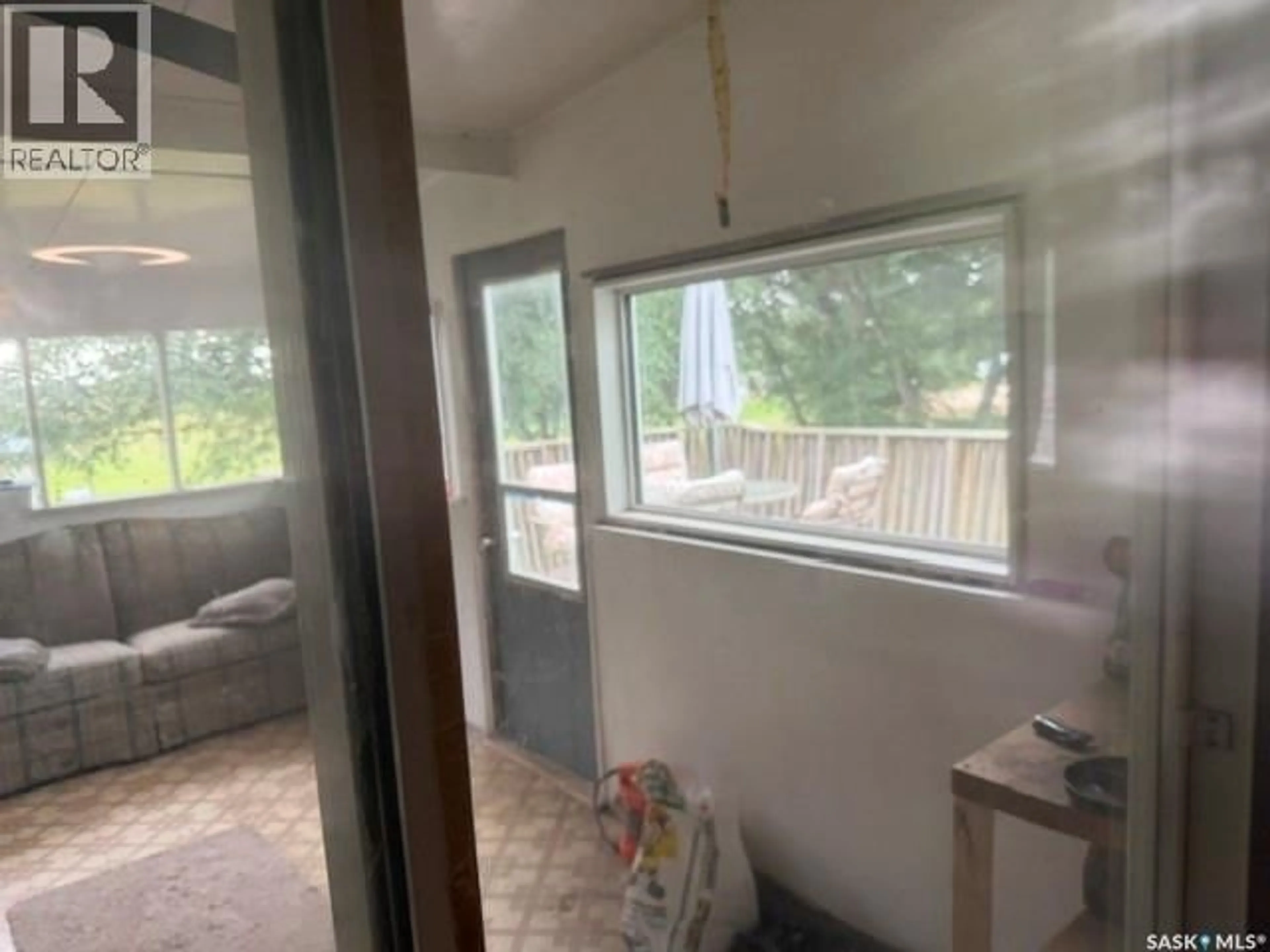 A pic of a room for 205 3RD AVENUE, Young Saskatchewan S0K4Y0