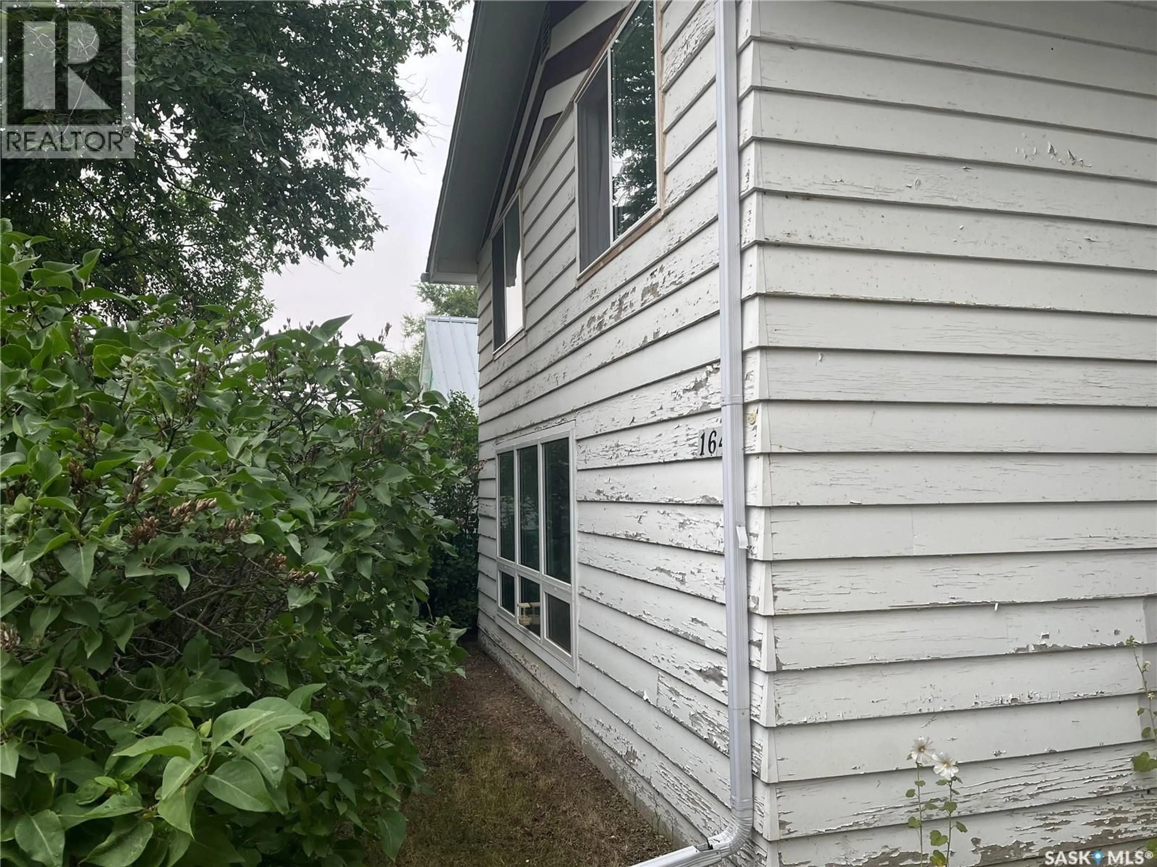 Shed for 164 4TH STREET, Mankota Saskatchewan S0H2W0