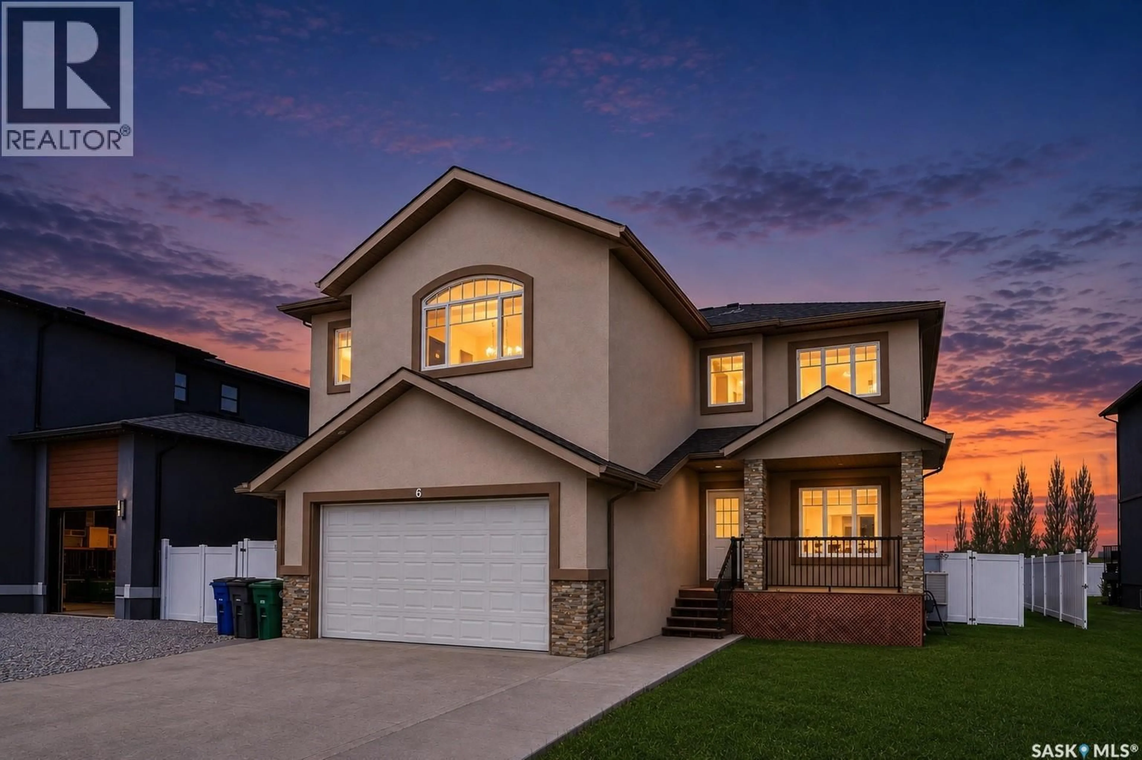 Home with vinyl exterior material, street for 6 MCKENZIE LANDING, White City Saskatchewan S4L0B2