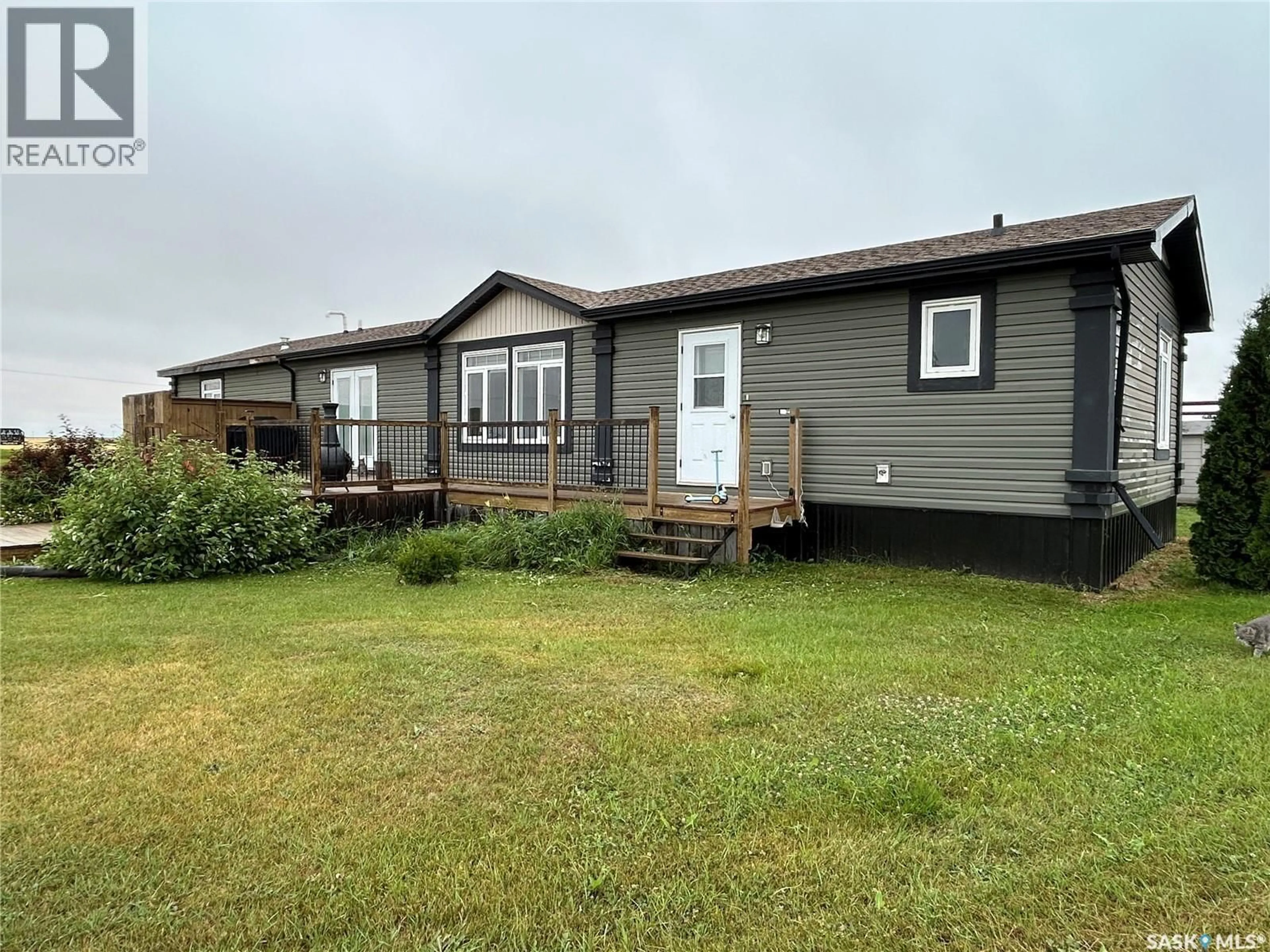 A pic from outside/outdoor area/front of a property/back of a property/a pic from drone, unknown for BENSON ACREAGE, Benson Rm No. 35 Saskatchewan S0C0L0