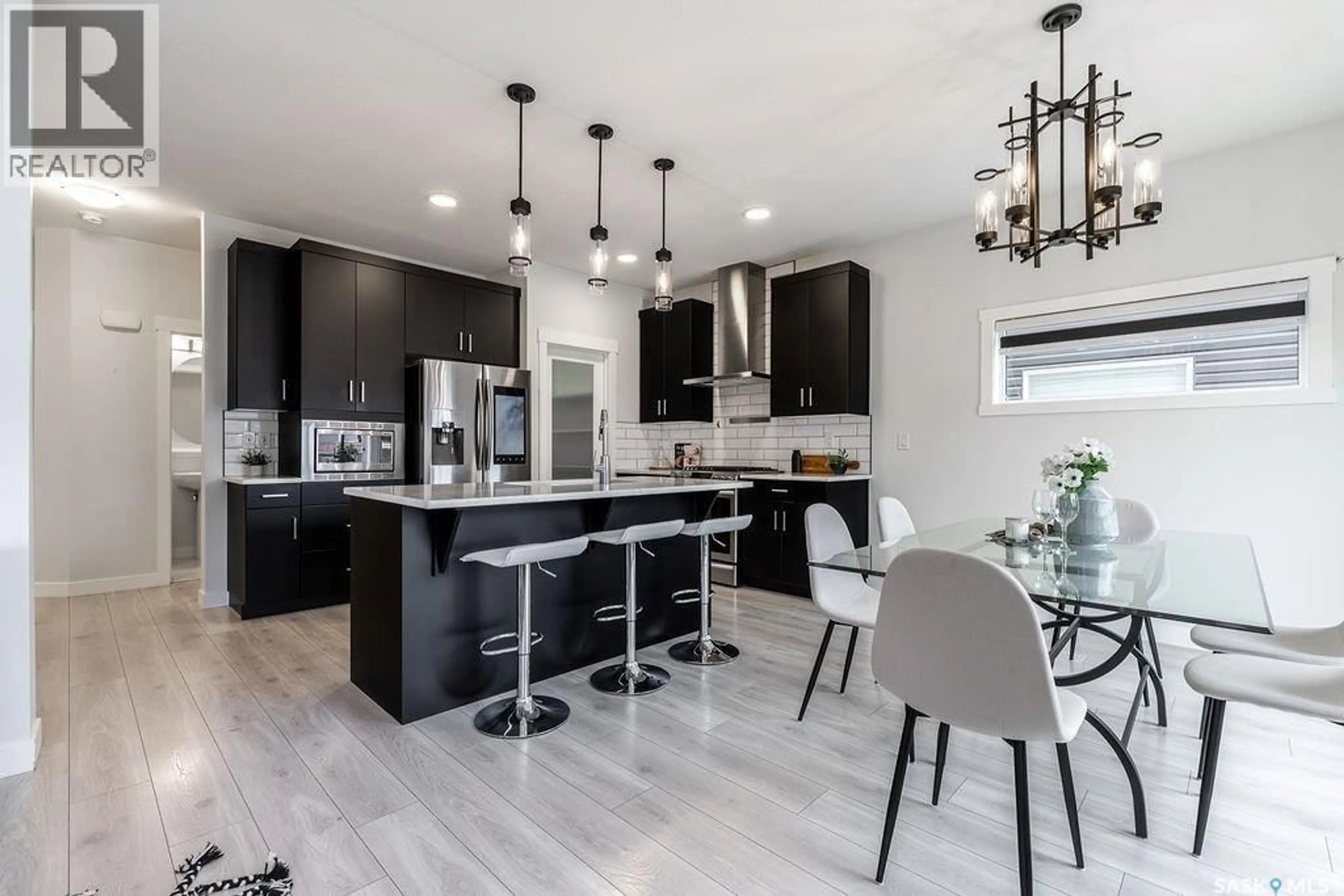 Open concept kitchen, unknown for 213 DUBOIS CRESCENT, Saskatoon Saskatchewan S7V0R4