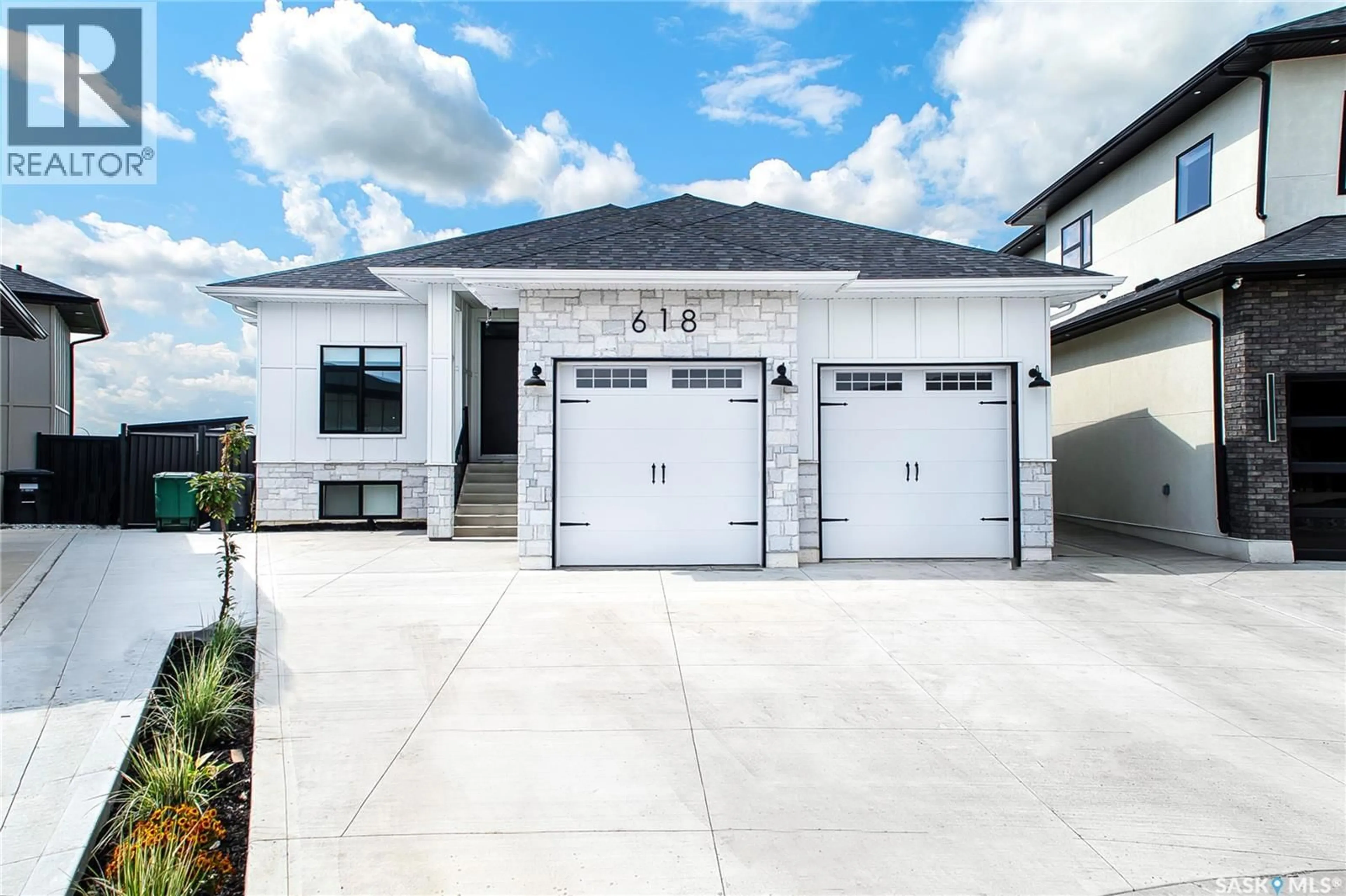Unknown for 618 NIGHTINGALE COVE, Saskatoon Saskatchewan S7L6X7