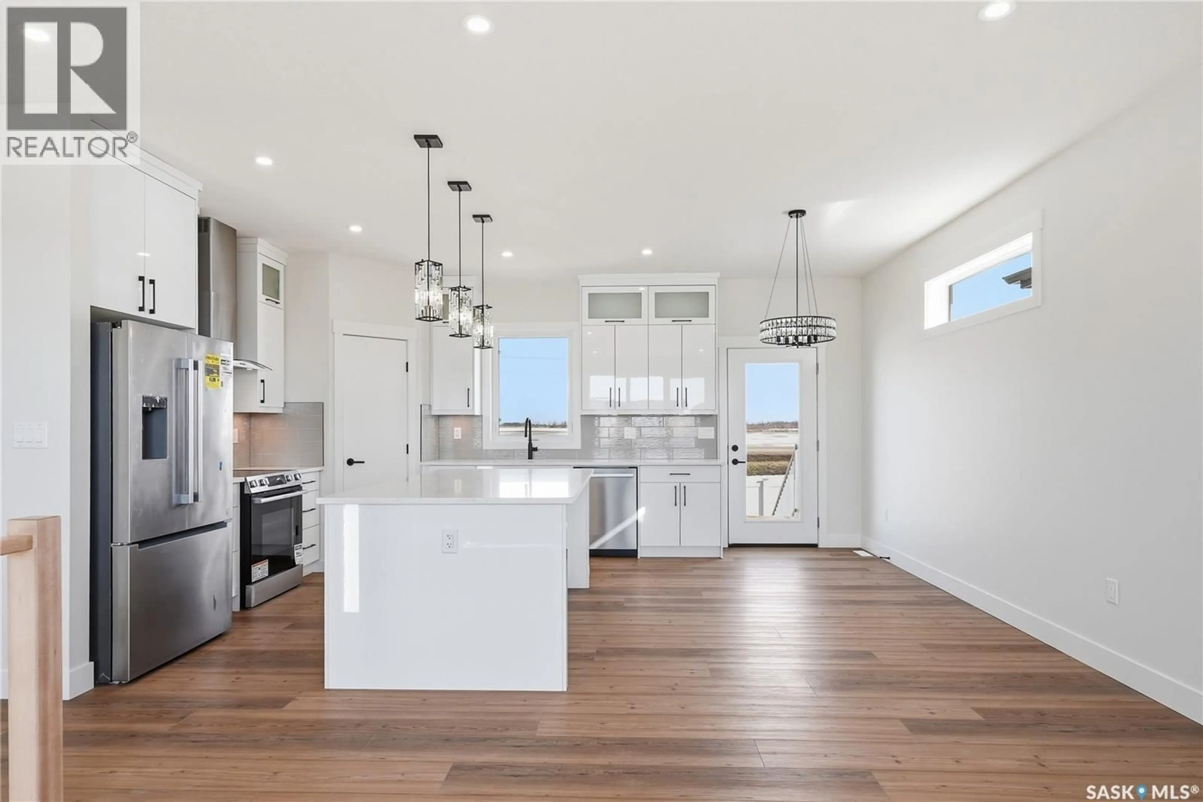 Open concept kitchen, unknown for 824 BALLESTEROS CRESCENT, Warman Saskatchewan S0K4S0