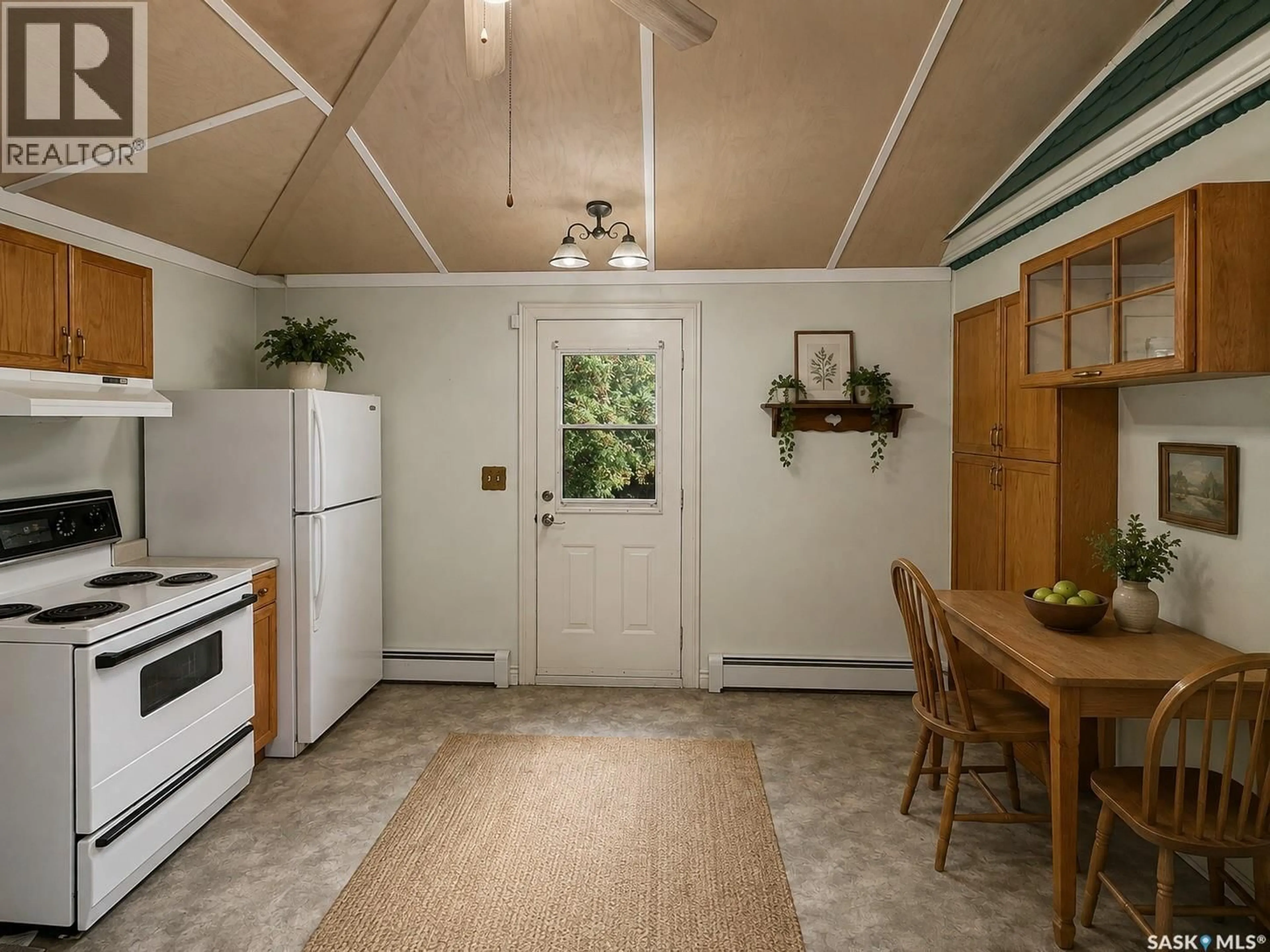 Standard kitchen, ceramic/tile floor for 903 BOYLE STREET, Indian Head Saskatchewan S0G2K0