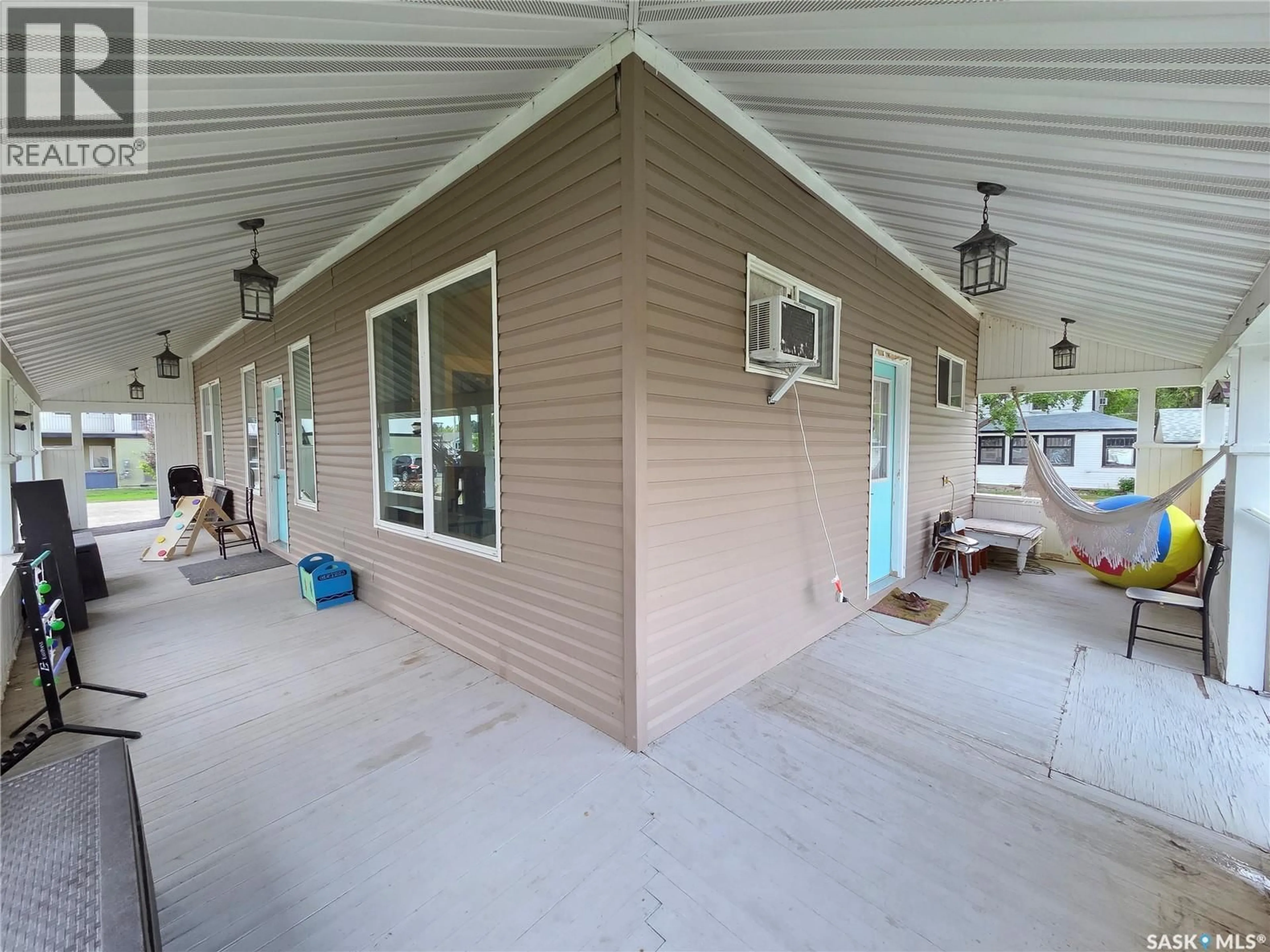 Home with vinyl exterior material, building for 315 CARLYLE STREET, Arcola Saskatchewan S0C0G0