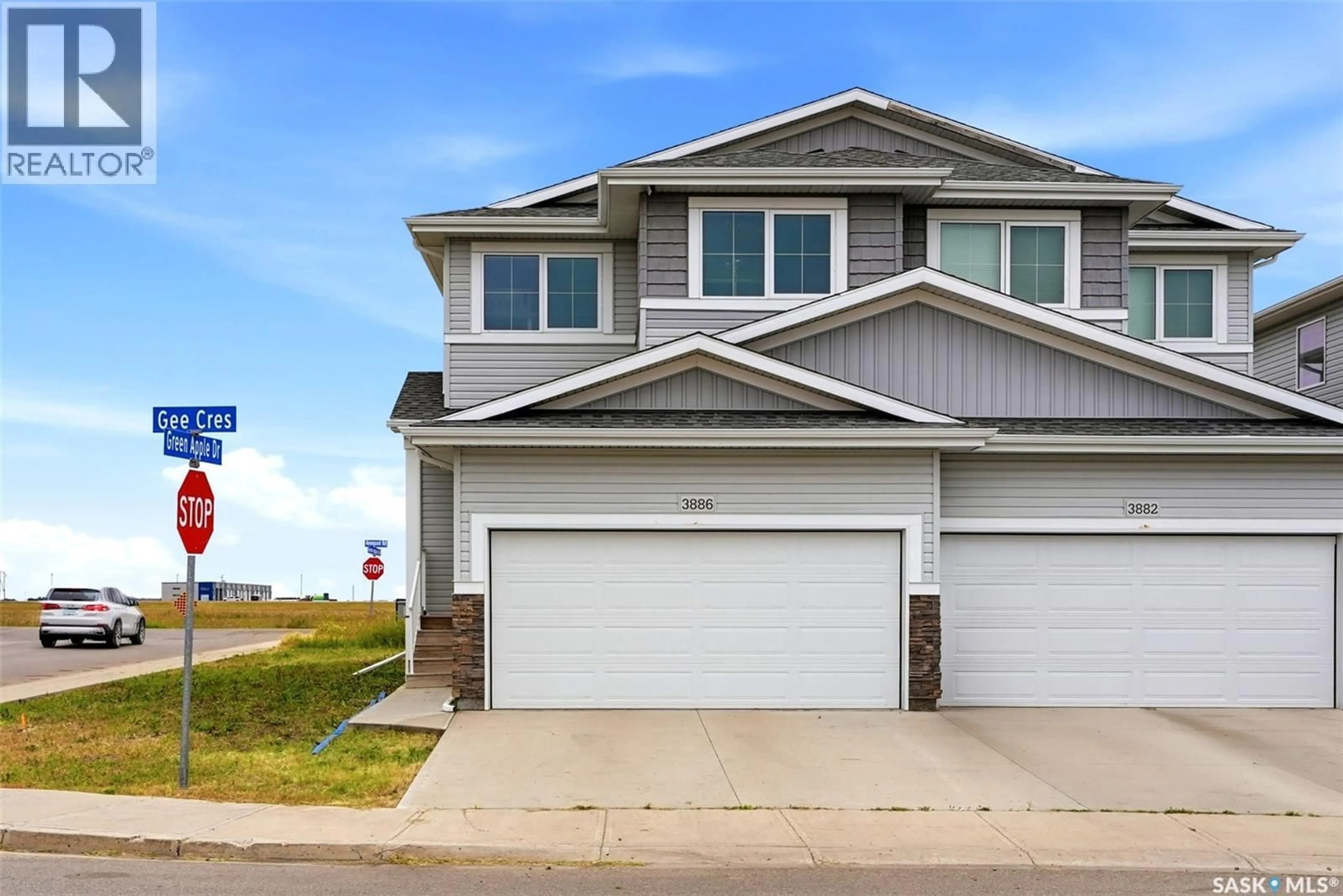 Home with vinyl exterior material, street for 3886 GEE CRESCENT, Regina Saskatchewan S4V3N9
