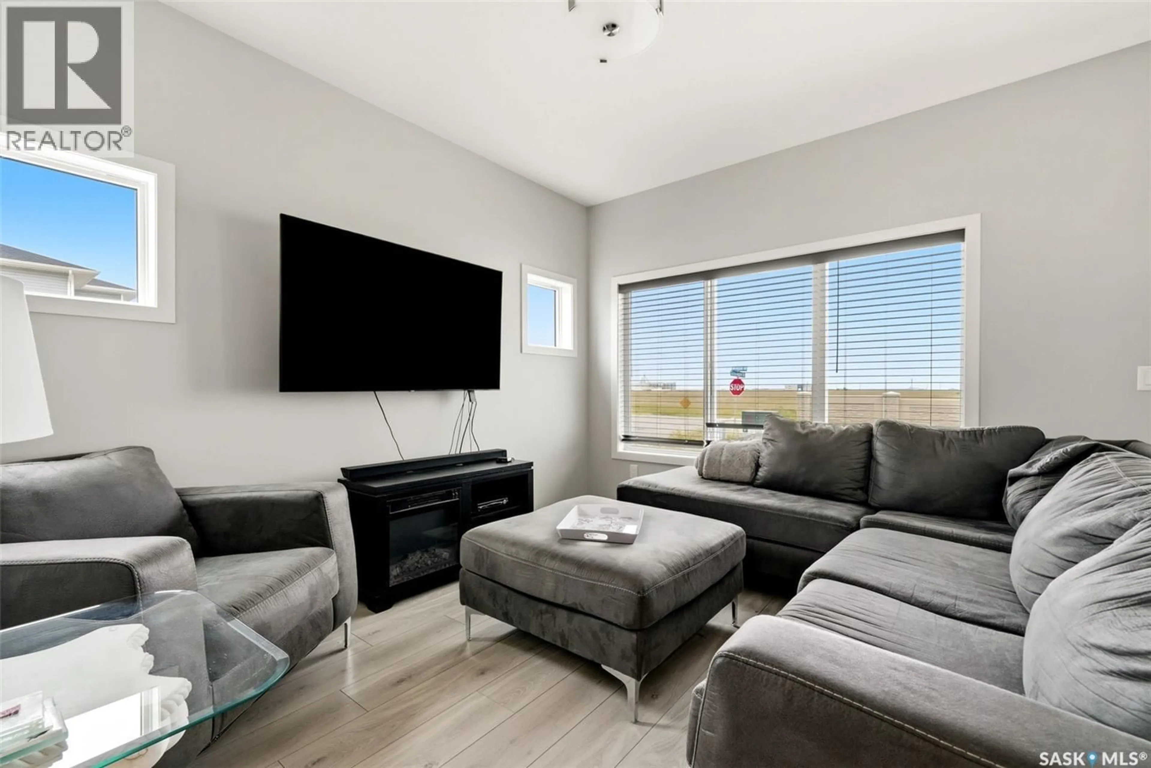 Living room with furniture, unknown for 3886 GEE CRESCENT, Regina Saskatchewan S4V3N9